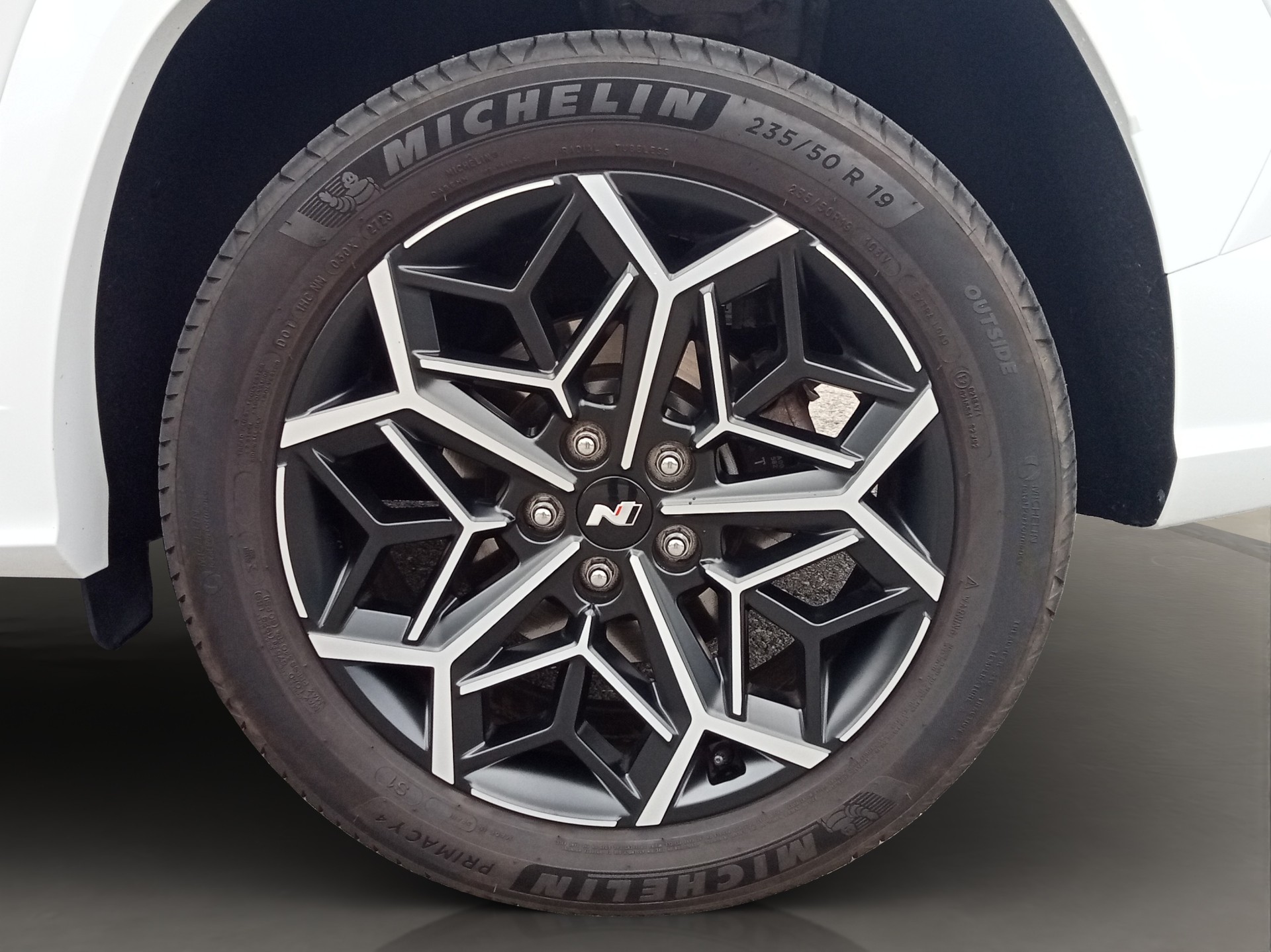 HYUNDAI Tucson 1.6 TGDI HEV N Line LUX pack 4WD-image-8