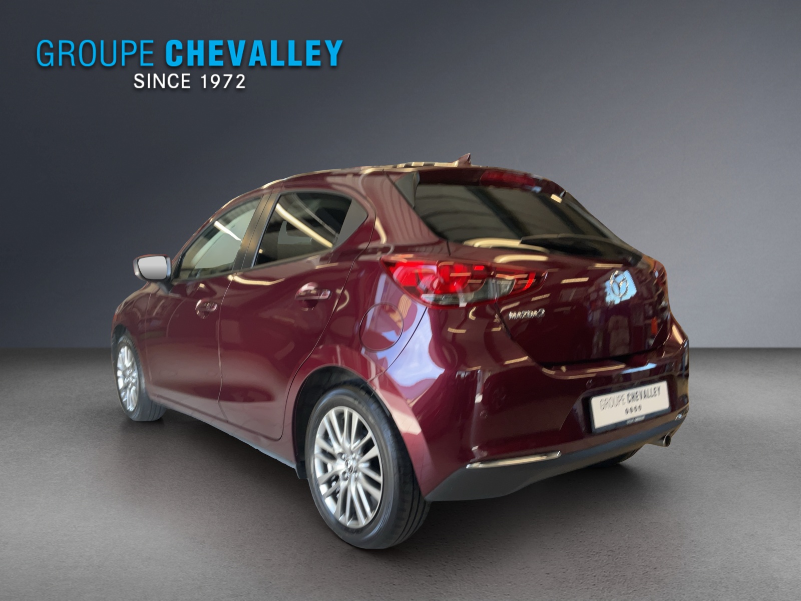 MAZDA 2 G 90 MHD Revolution-showroom-element-3