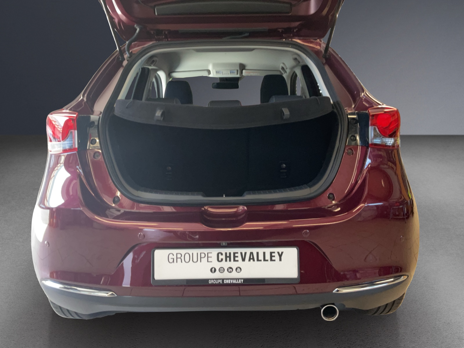 MAZDA 2 G 90 MHD Revolution-image-12