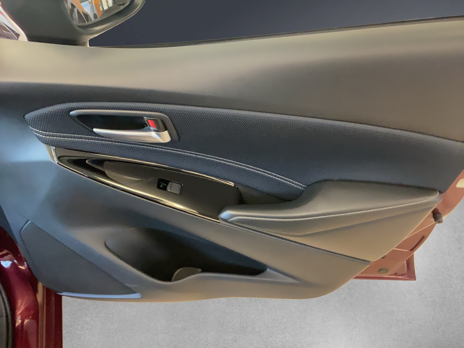 MAZDA 2 G 90 MHD Revolution-image-8