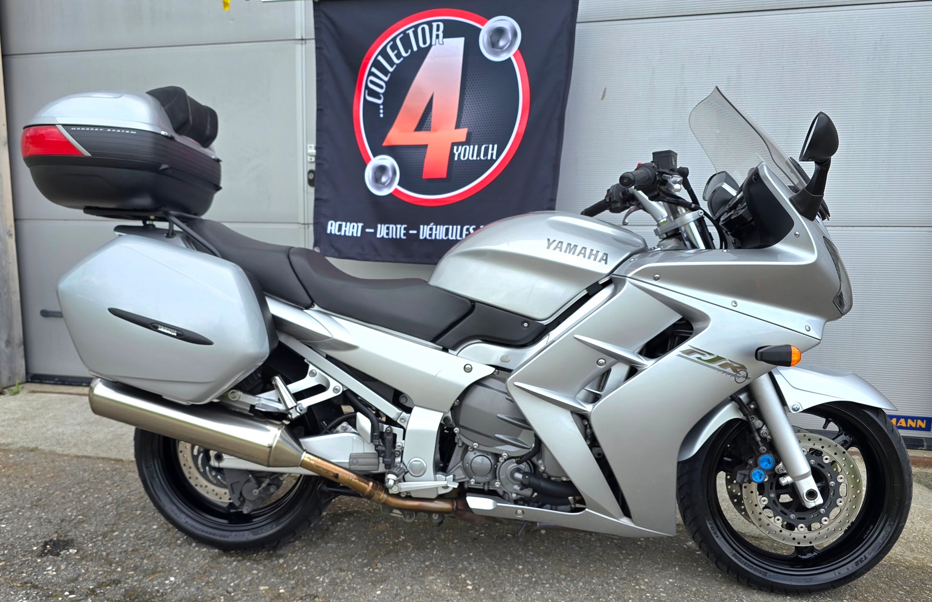 YAMAHA FJR 1300-image-0