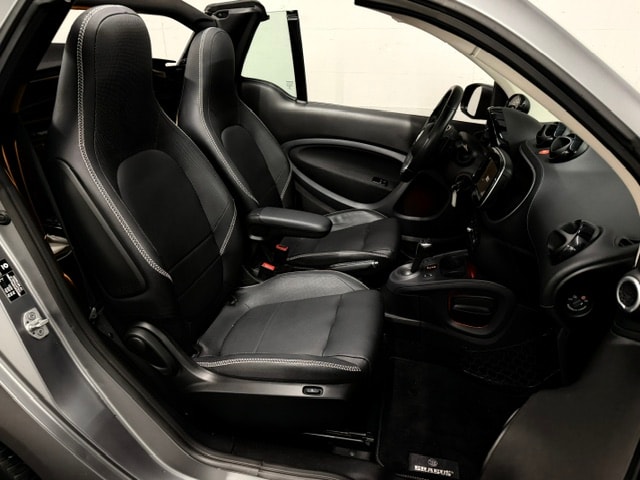 SMART fortwo Brabus Cabrio 109 Xclusive twinmatic-image-18