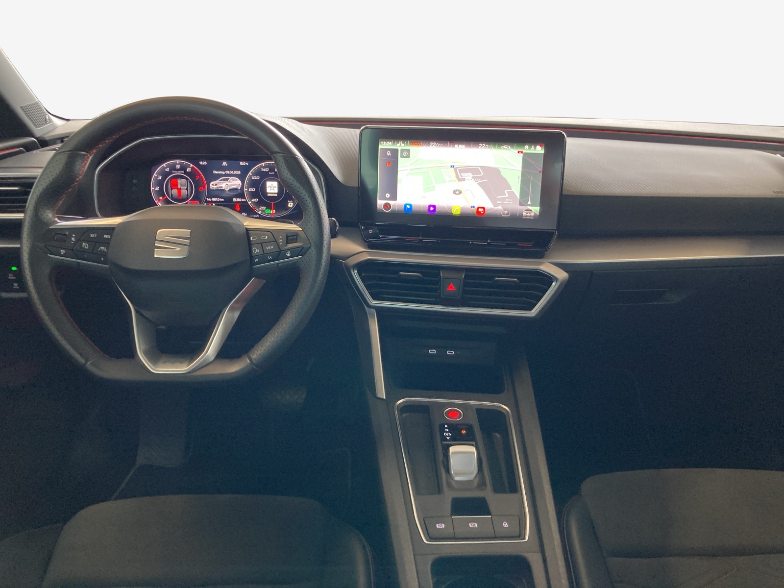 SEAT Leon ST 1.5 eTSI mHEV DSG FR-image-8