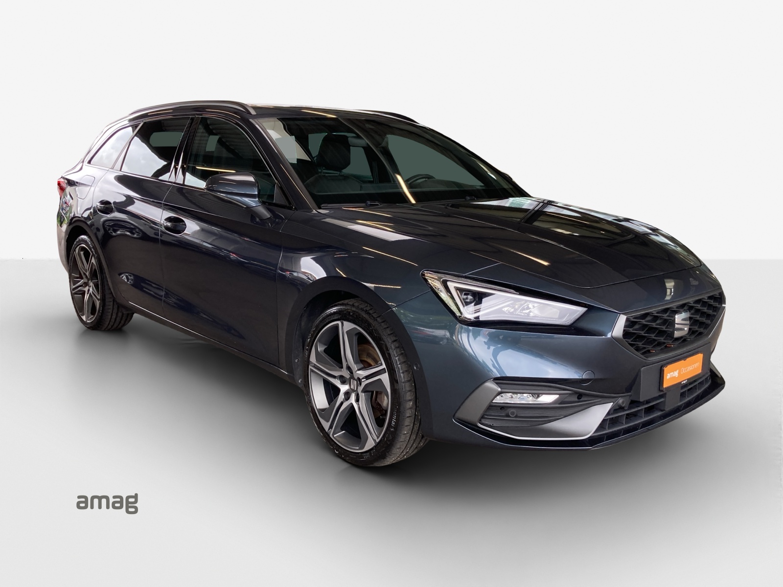 SEAT Leon ST 1.5 eTSI mHEV DSG FR-image-5