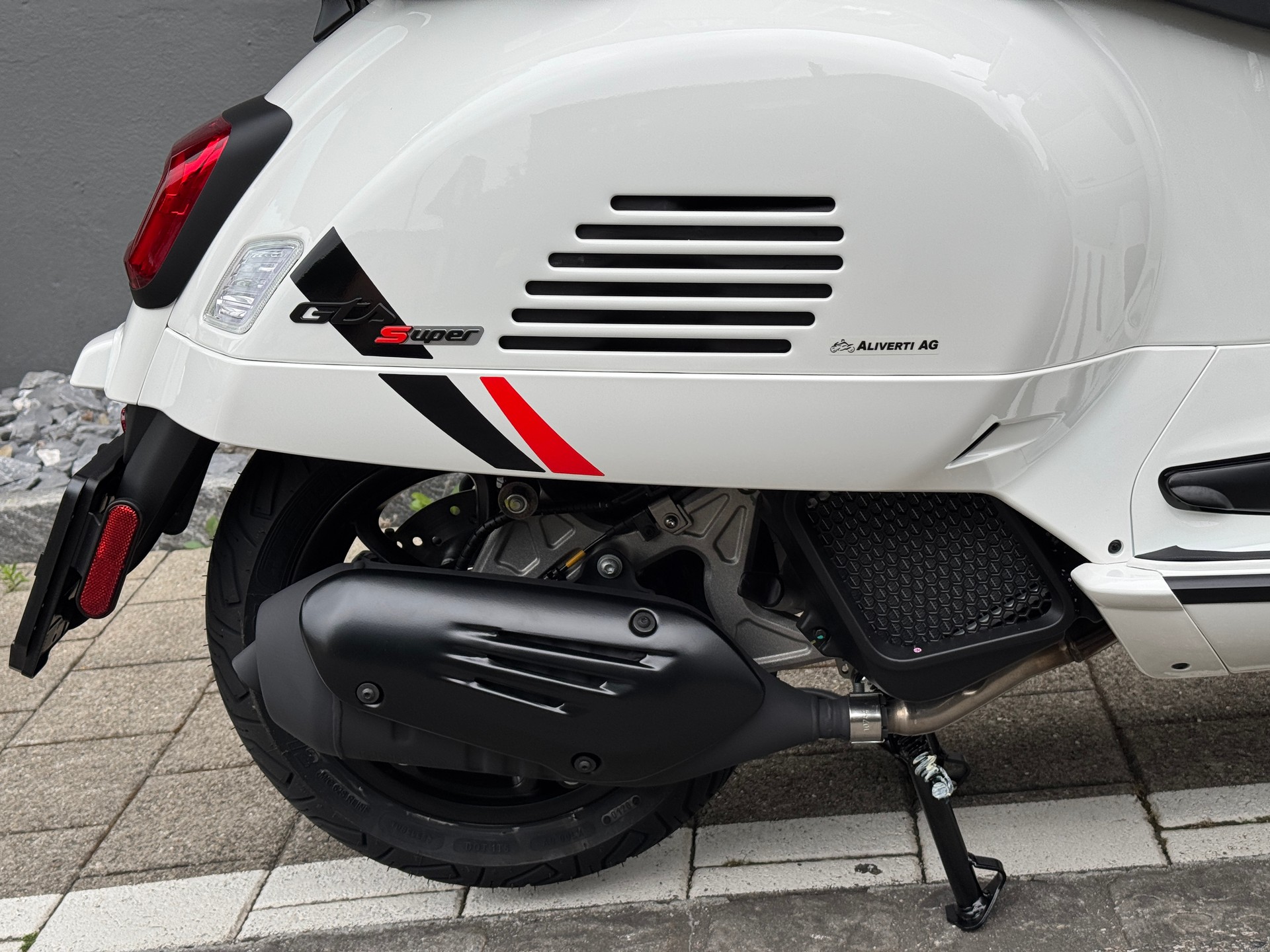 PIAGGIO Vespa GTS 310 Super Sport RST E5+-image-12