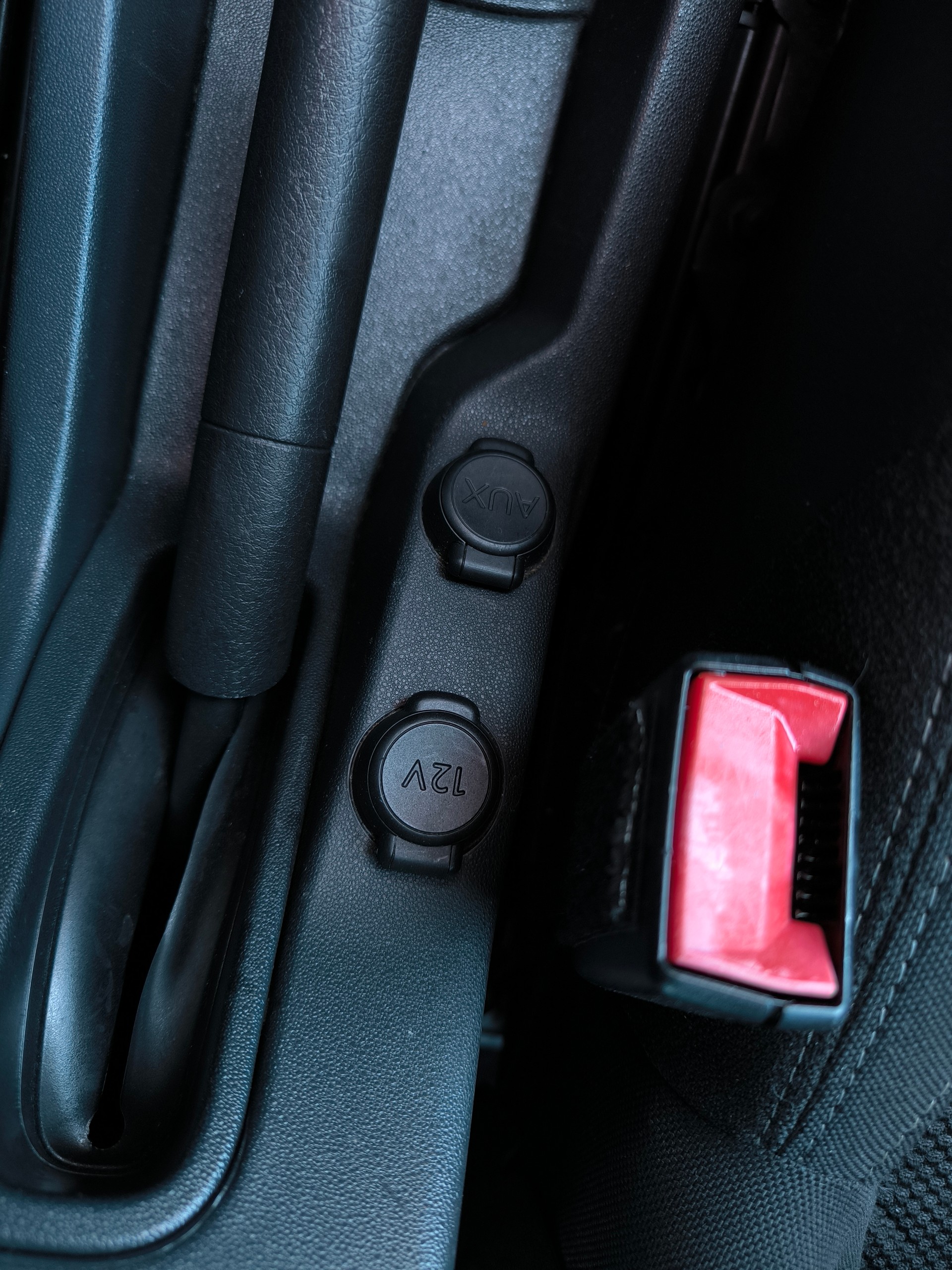CITROEN C3 1.4i Tonic-image-8