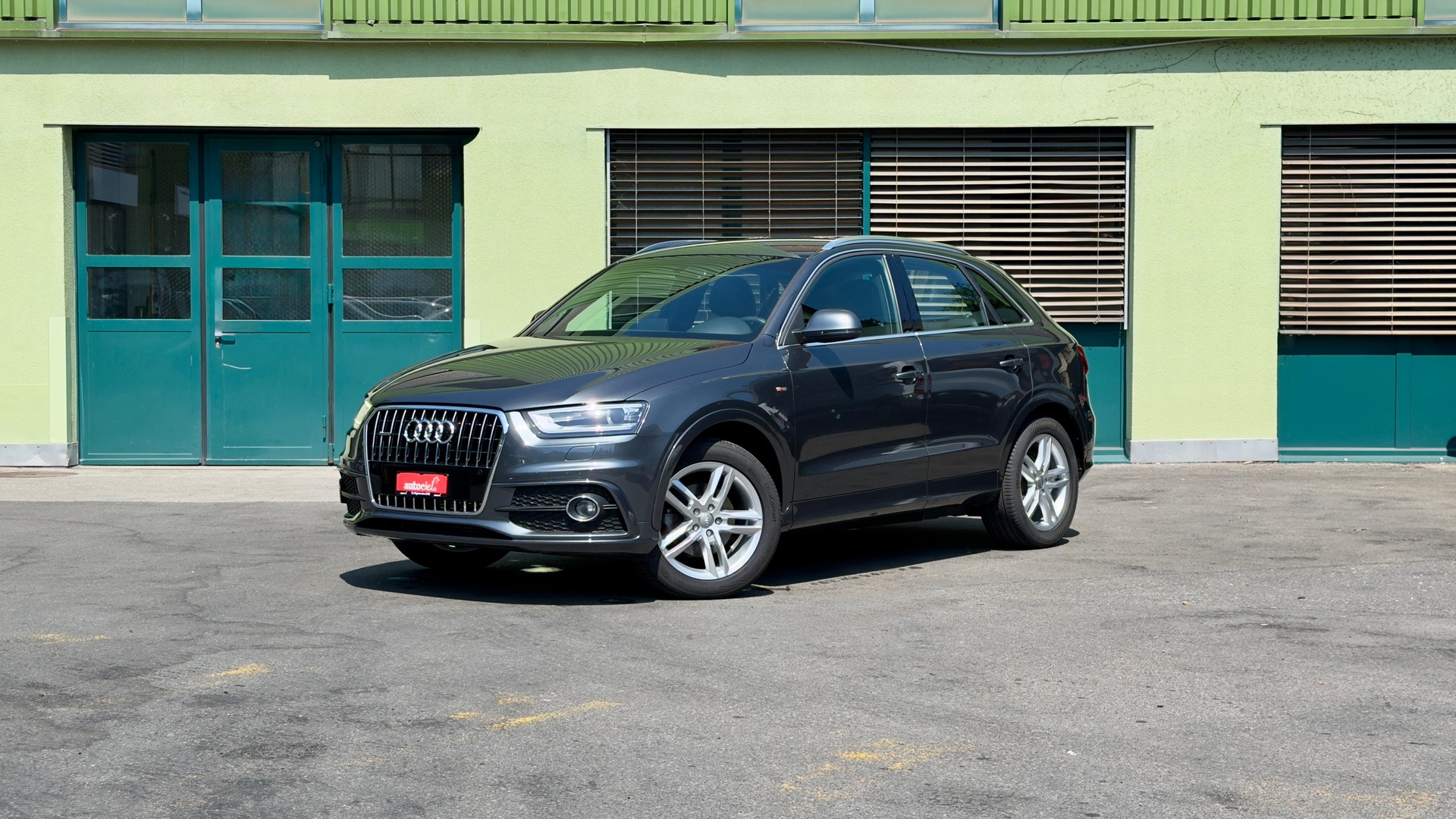 AUDI Q3 2.0 TDI quattro S-tronic