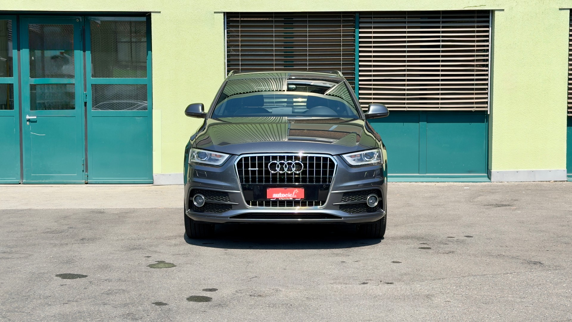 AUDI Q3 2.0 TDI quattro S-tronic-image-7