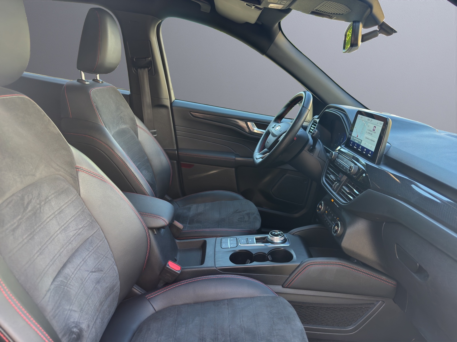 FORD Kuga 2.5 Plug-in Hybrid ST-Line X-image-11