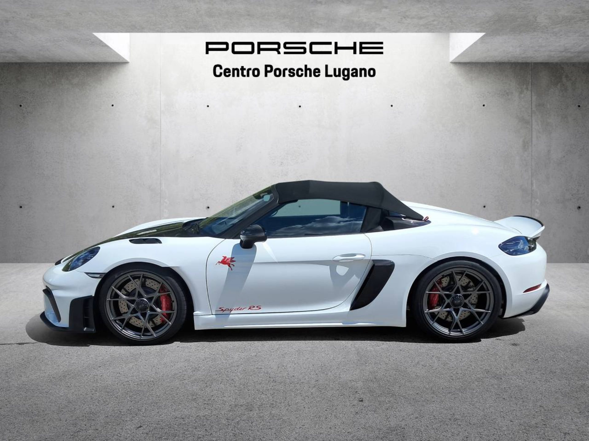 PORSCHE 718 Spyder RS-image-12