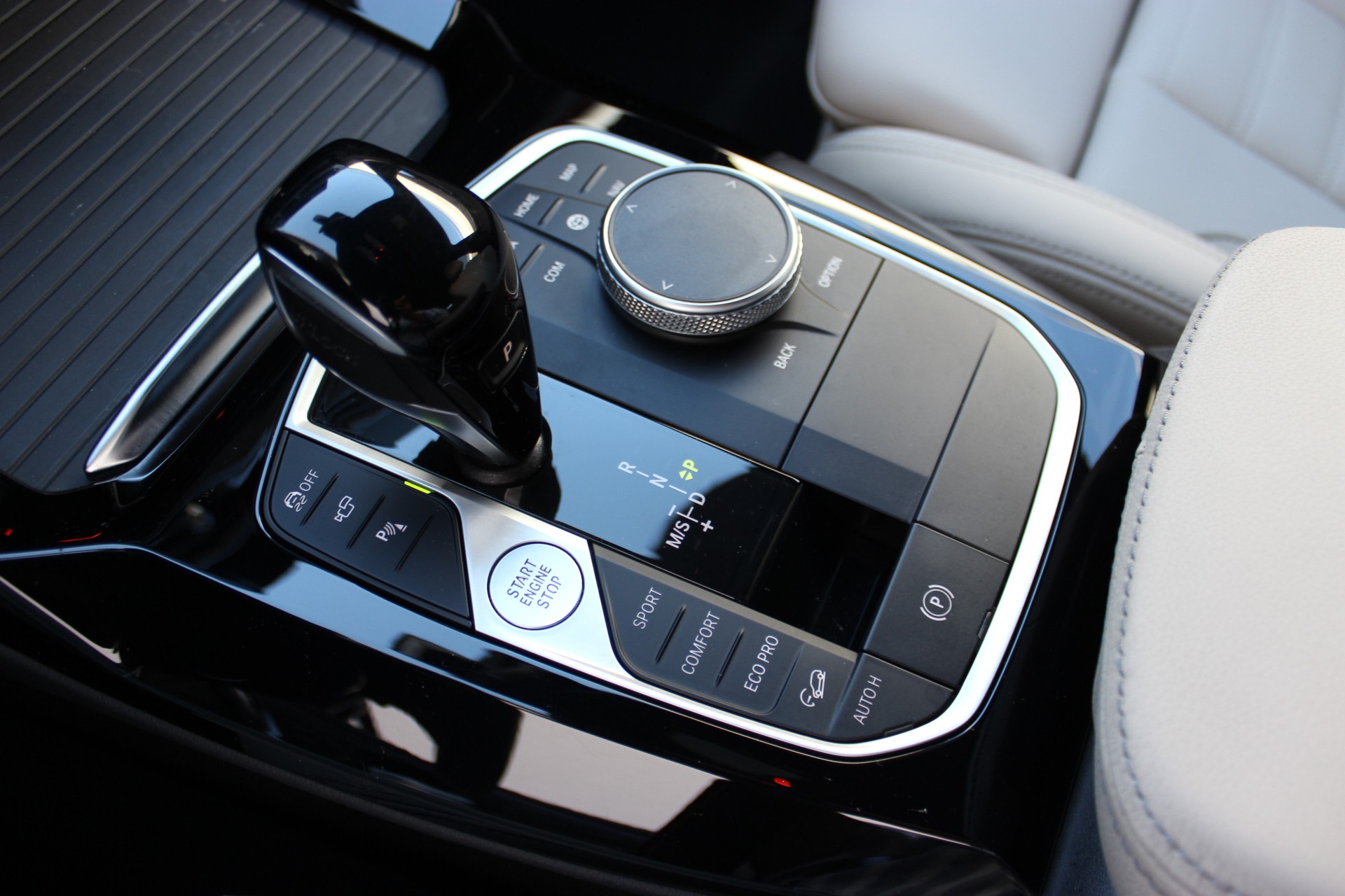 BMW X3 xDrive 48V M40d-image-18