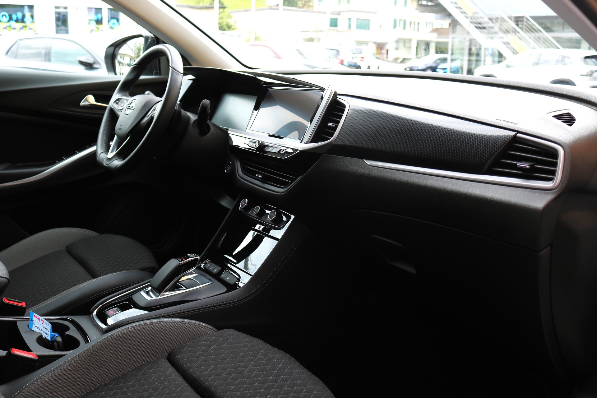 OPEL Grandland X 1.6 Hybrid GS Automatik-image-8