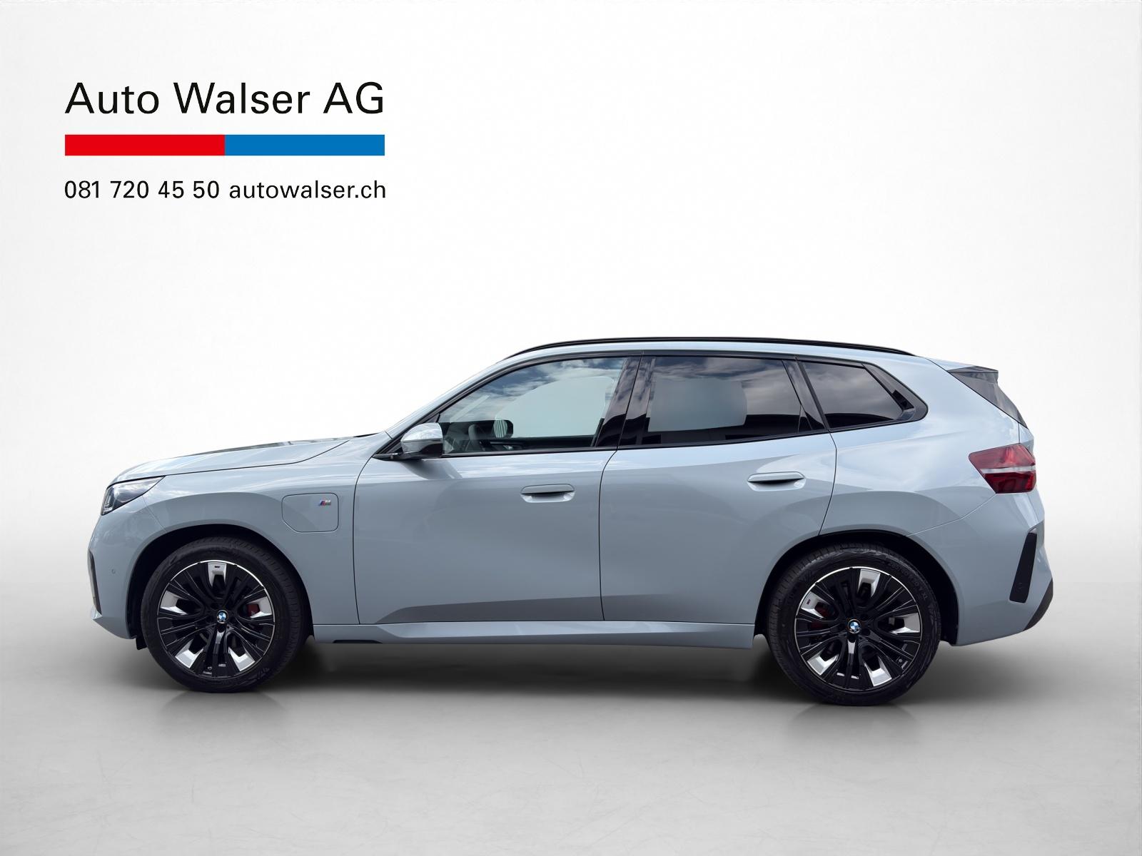 BMW X3 30e xDrive-showroom-element-1