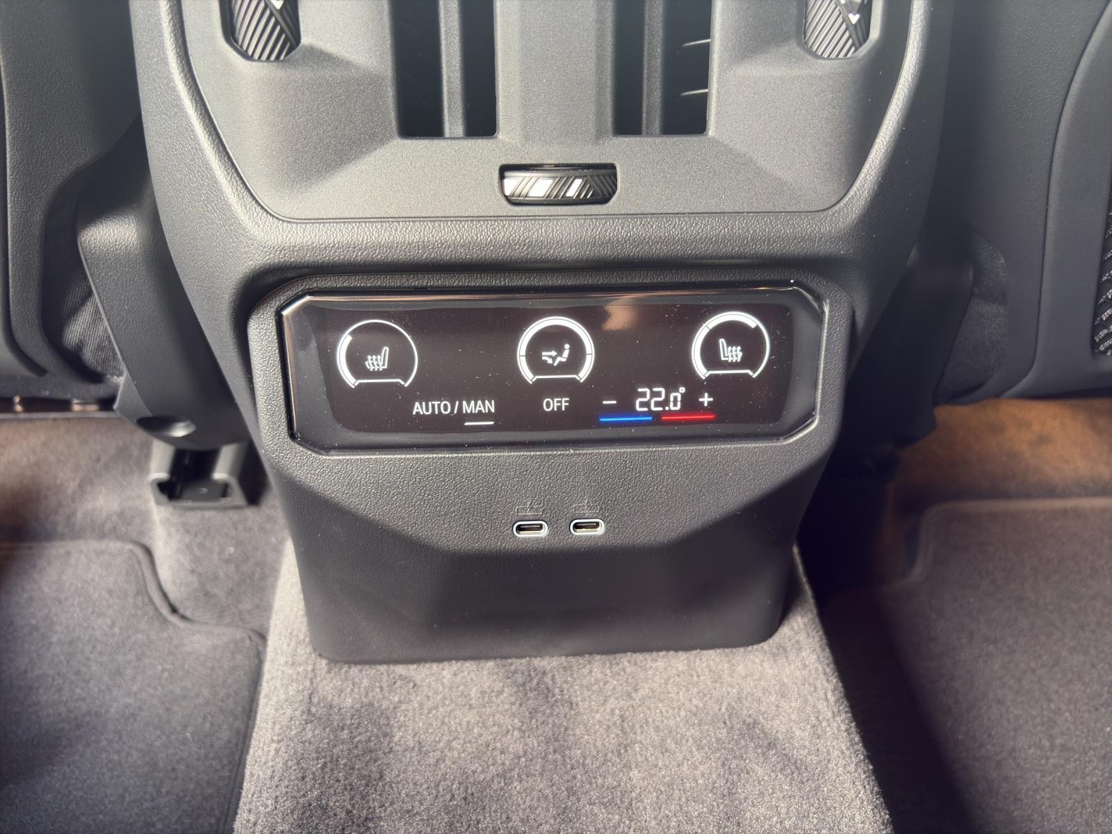 BMW X3 30e xDrive-image-14