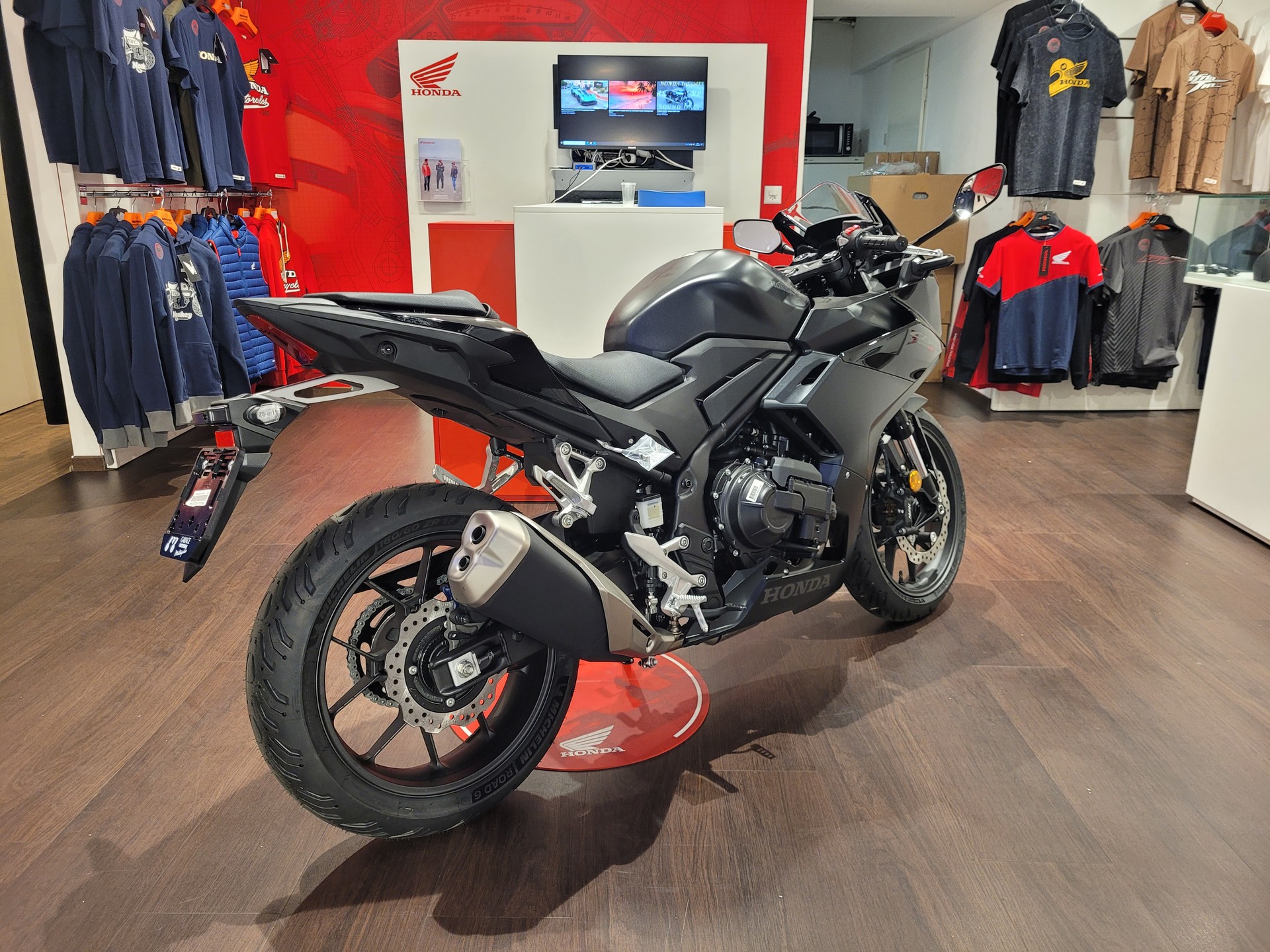HONDA CBR 500 R (35kW) E-Clutch-image-2