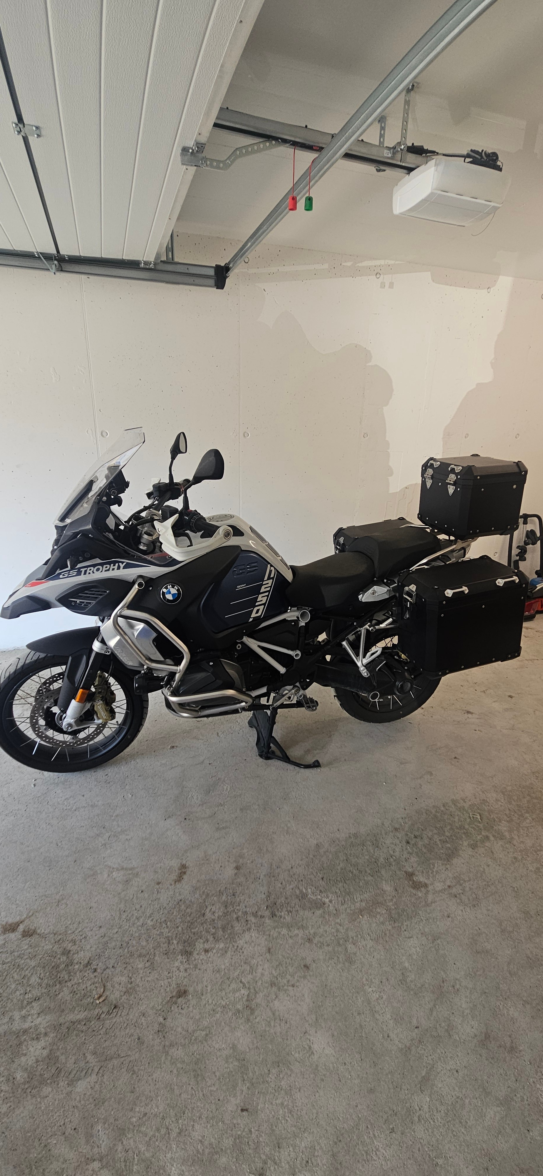 BMW R 1250 GS Adventure-image-0