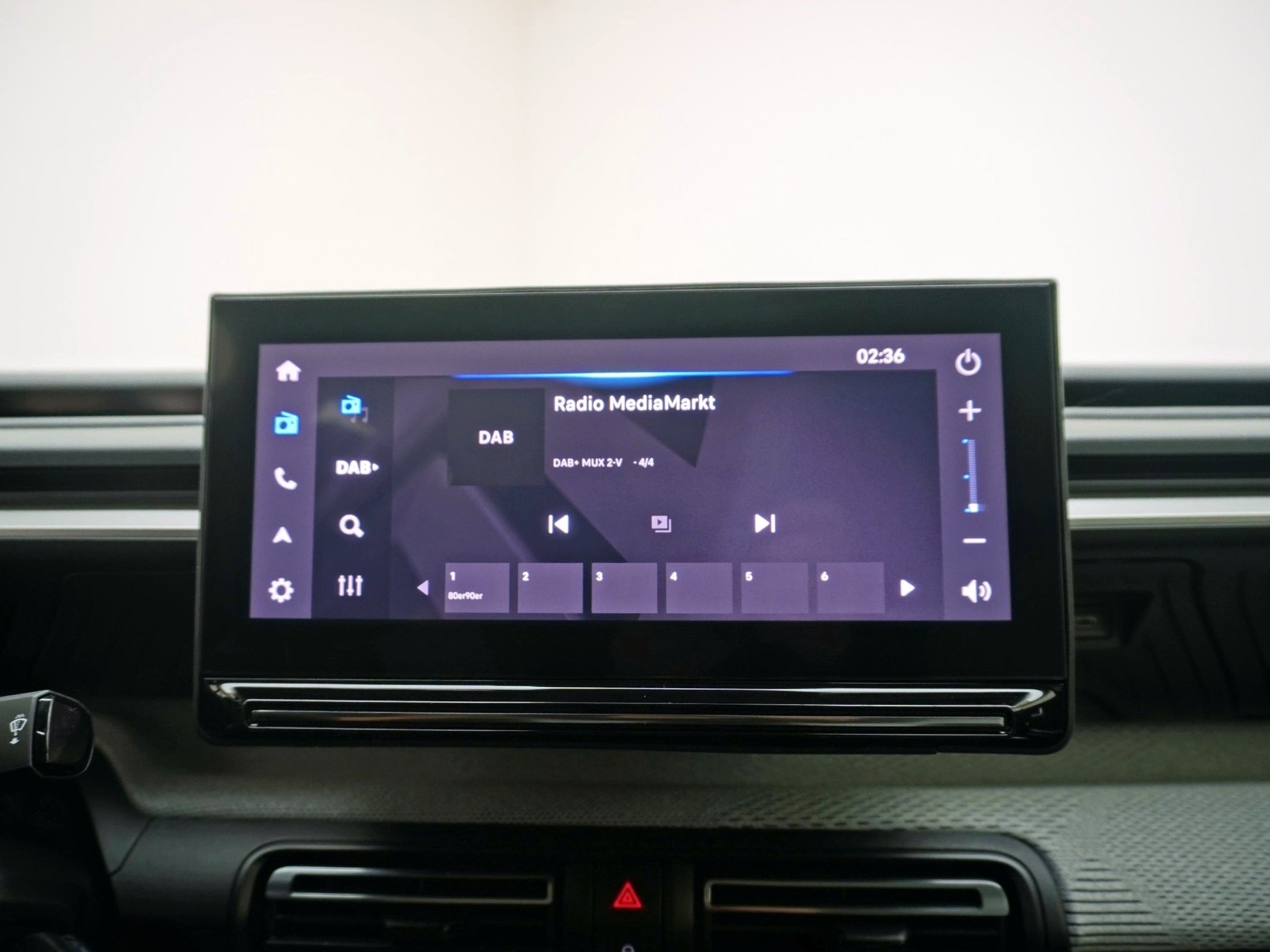 CITROEN C3 1.2 Hybrid Max-image-12