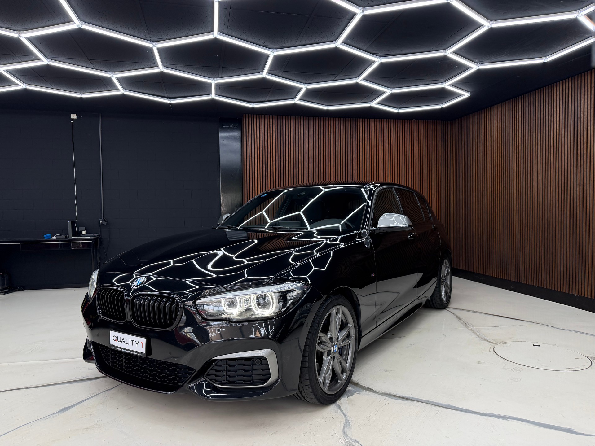 BMW M140i xDrive Steptronic