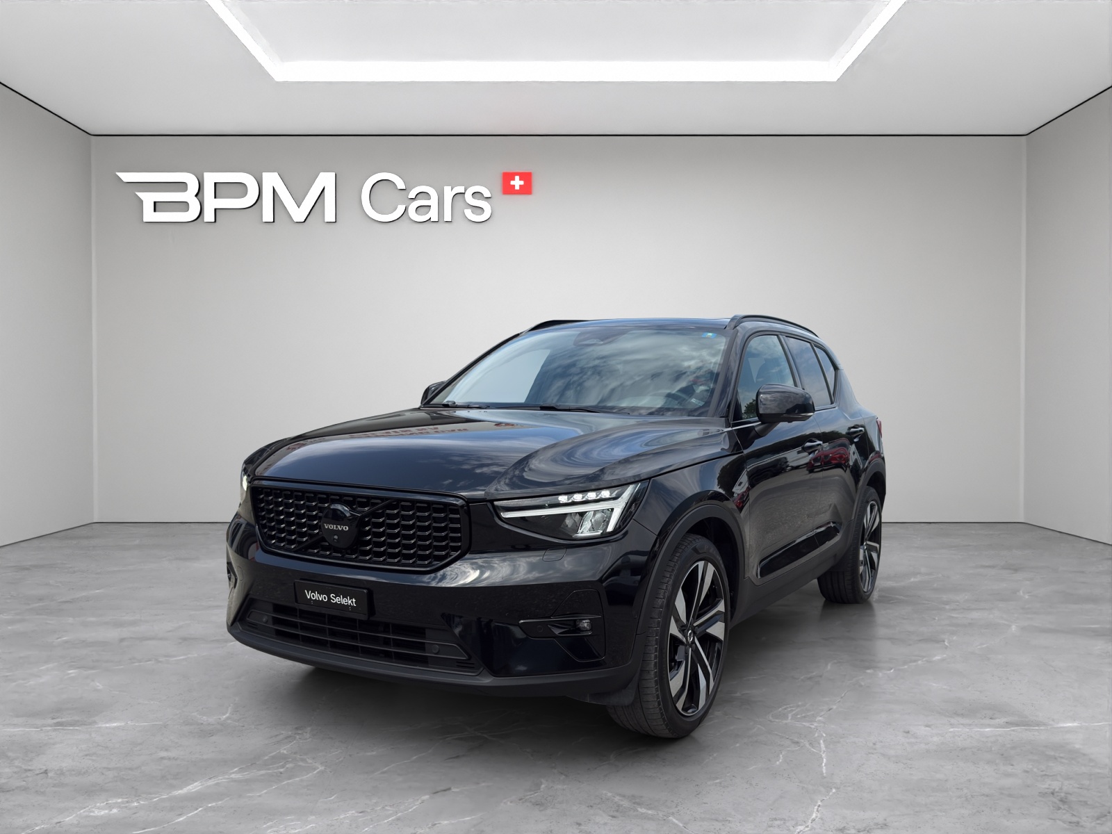VOLVO XC40 2.0 B4 MH Ultimate Dark AWD