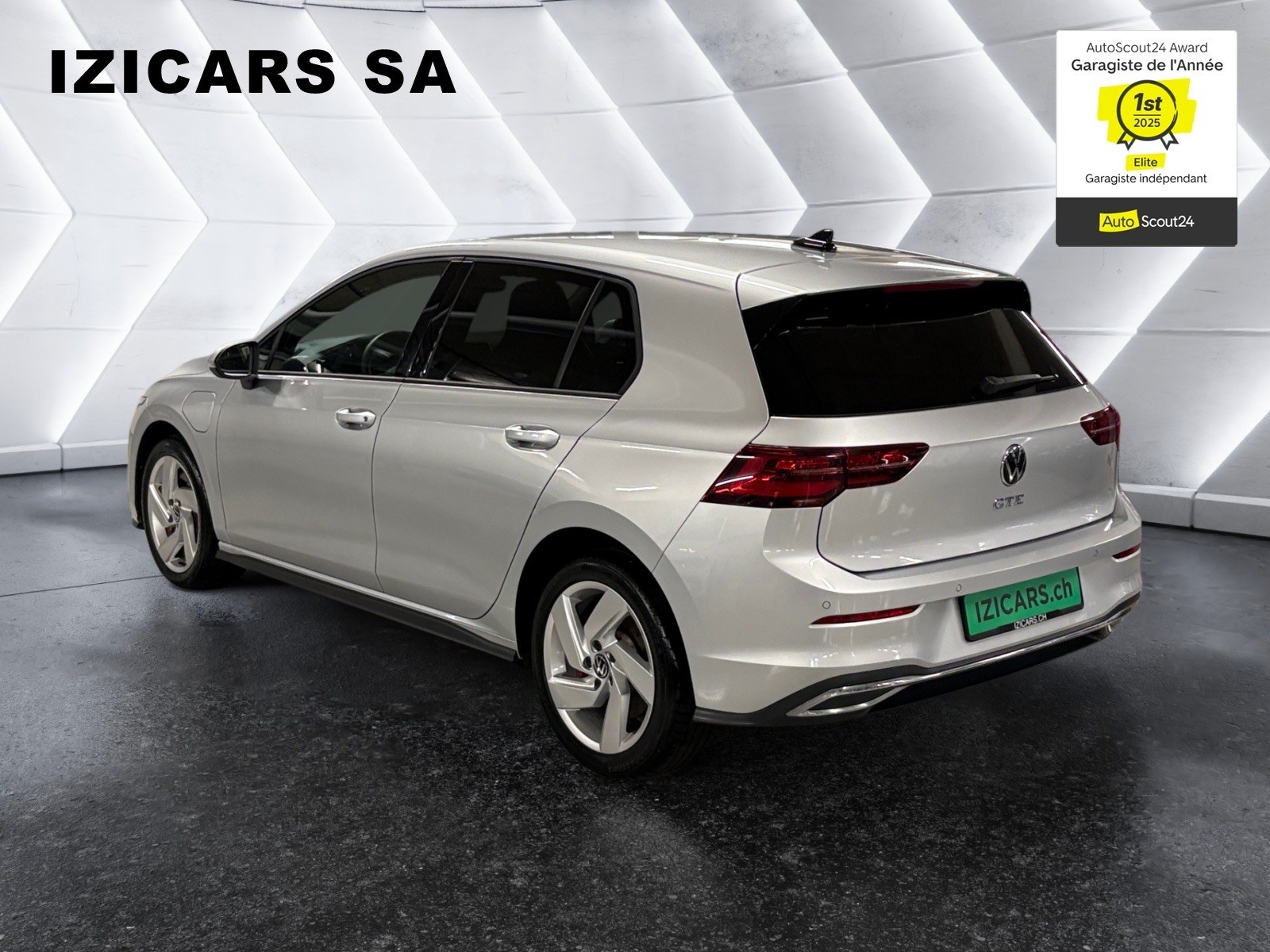 VW Golf 1.4 TSI PHEV GTE / Head-up-Display / Camera de recul / Q.LIGHT - LED-Matrix-image-6