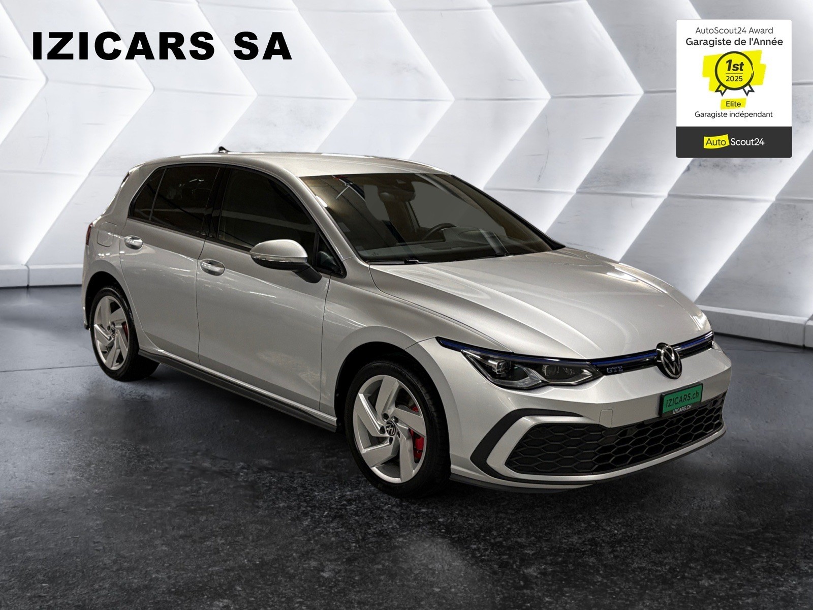 VW Golf 1.4 TSI PHEV GTE / Head-up-Display / Camera de recul / Q.LIGHT - LED-Matrix-image-4