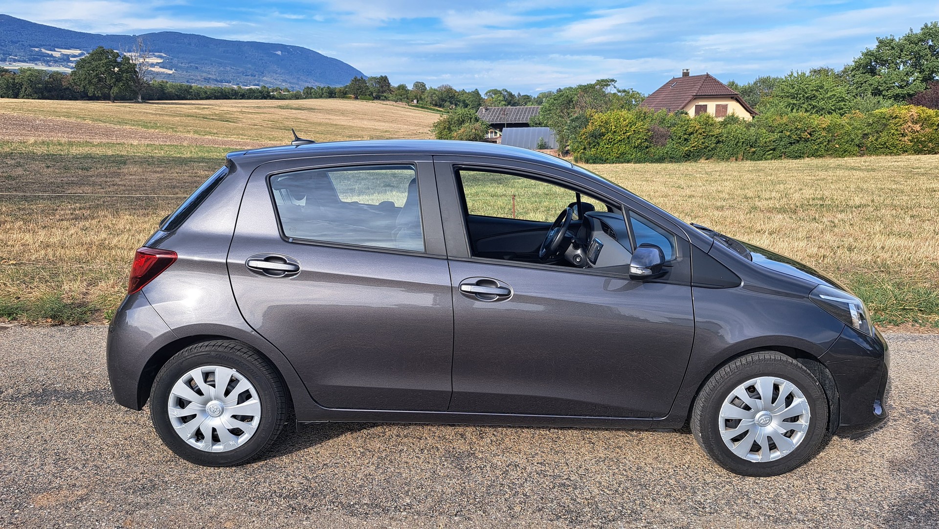 TOYOTA 1.33 VVT-i Luna-image-1