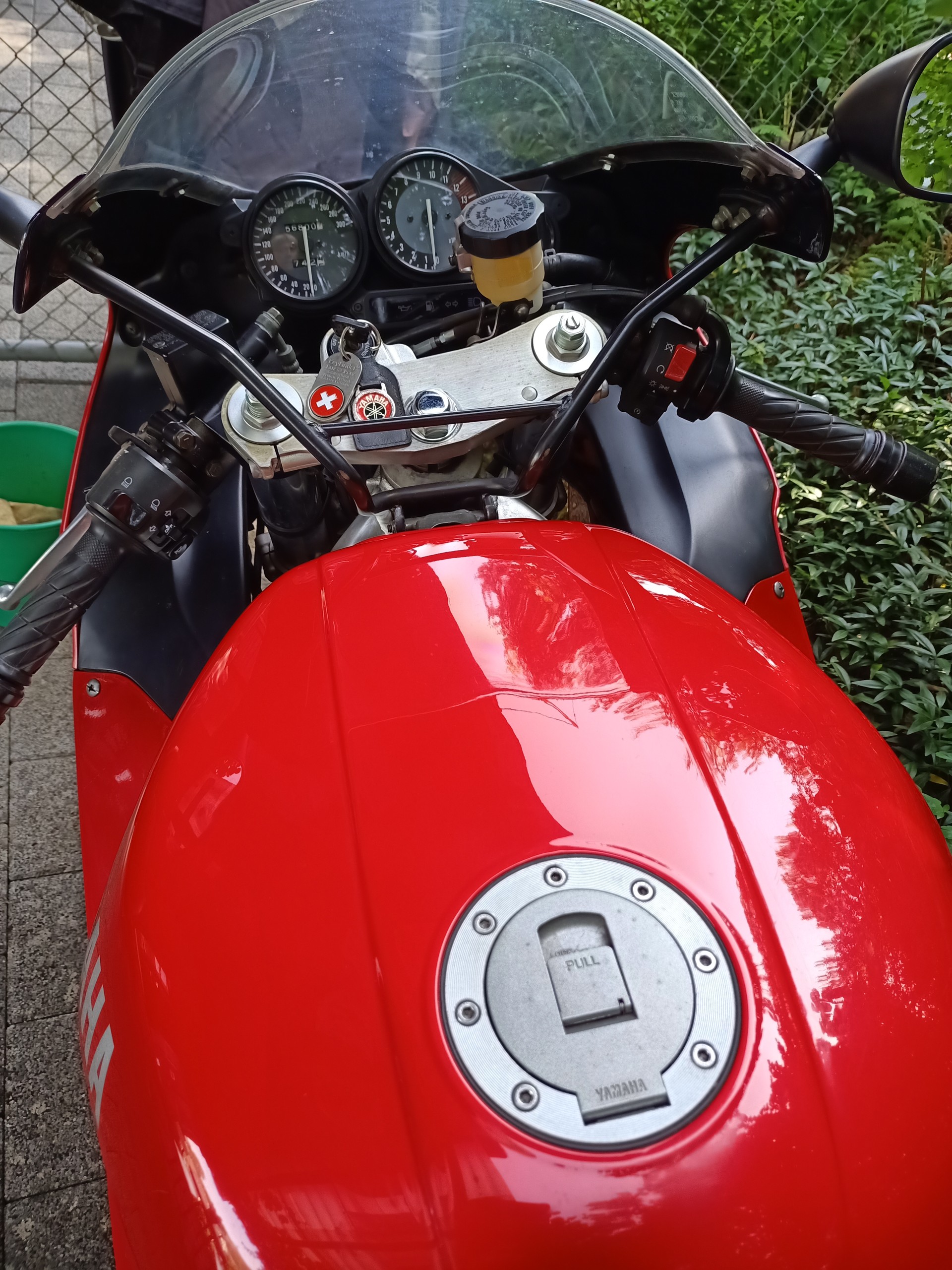 YAMAHA YZF 1000 R Thunderace-image-2