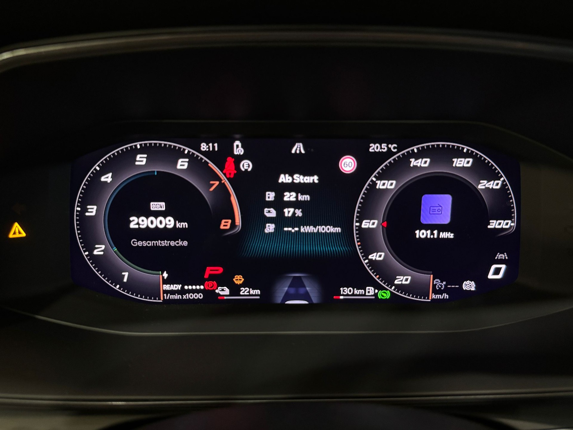 CUPRA Formentor 1.5 e-HYBRID pHEV DSG-image-10
