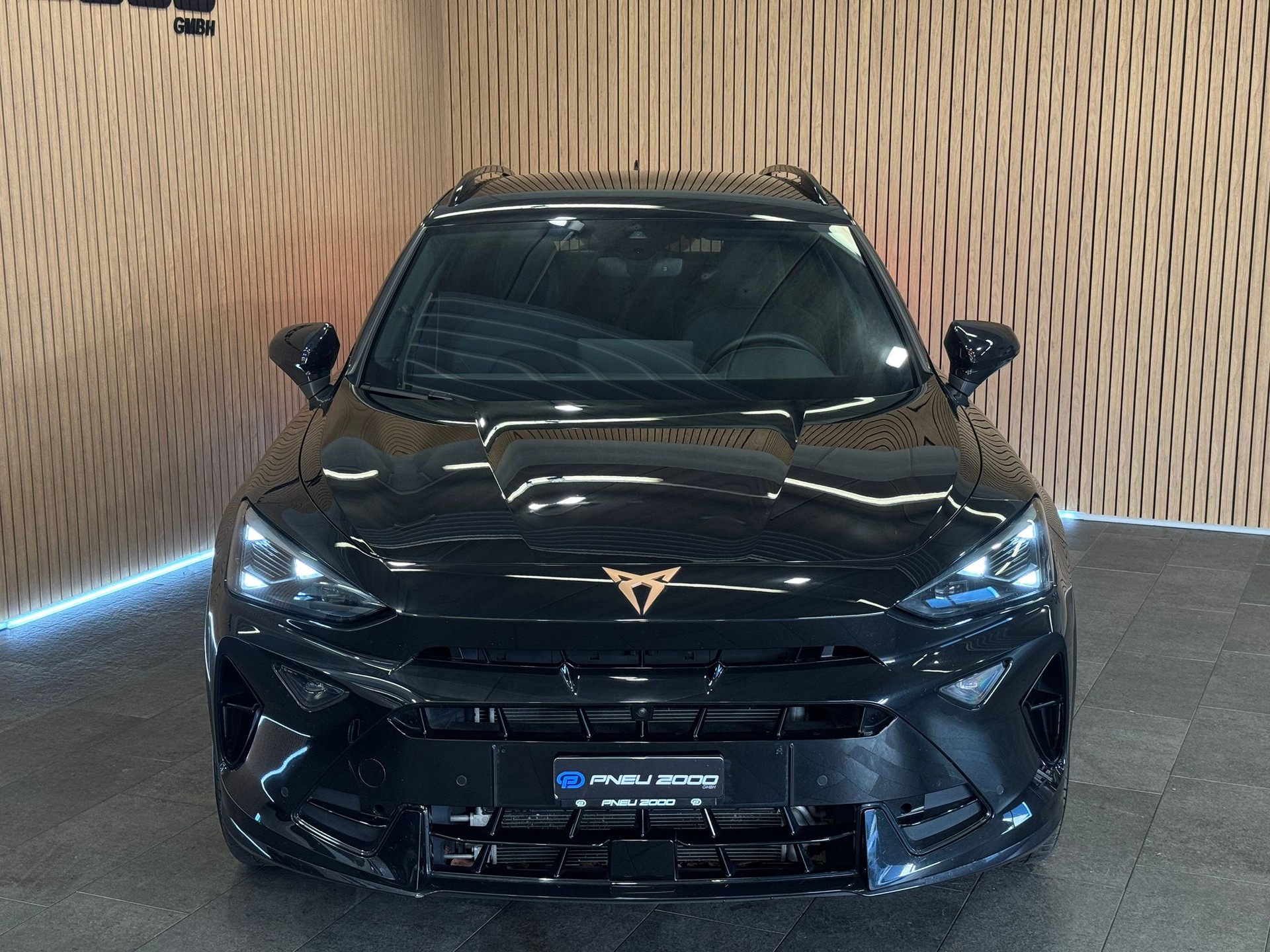 CUPRA Formentor 1.5 e-HYBRID pHEV DSG-showroom-element-1