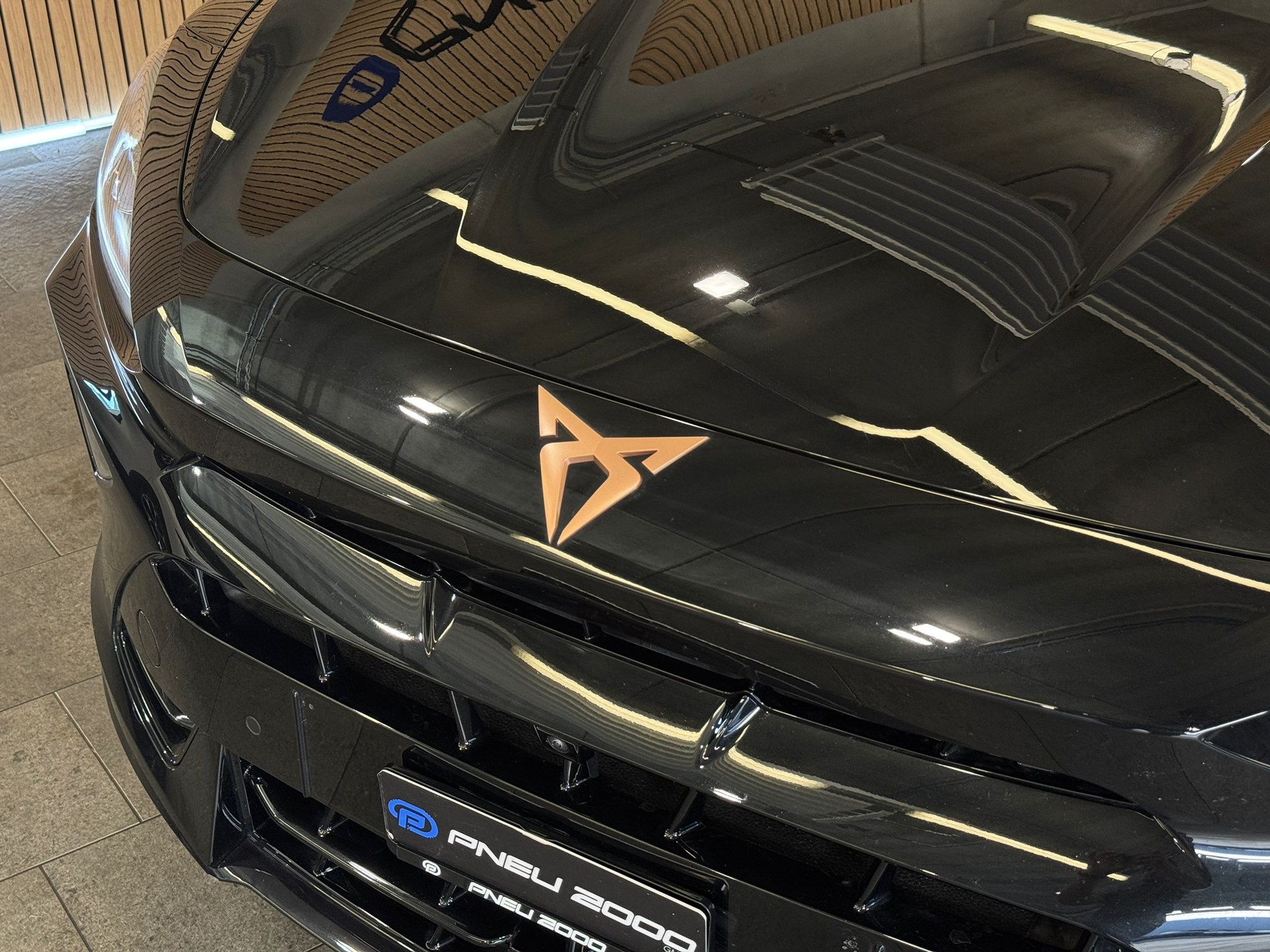 CUPRA Formentor 1.5 e-HYBRID pHEV DSG-showroom-element-2