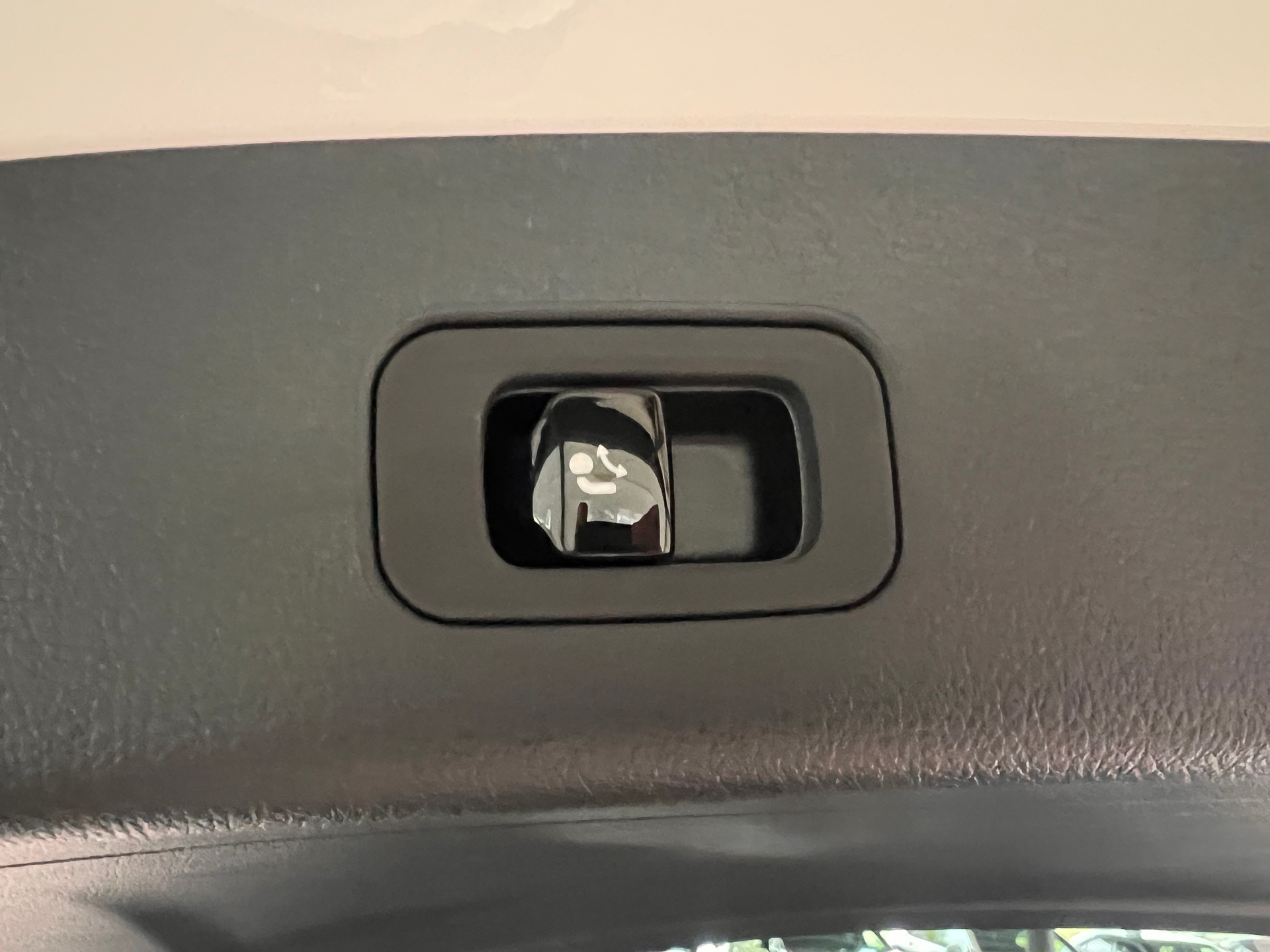 MERCEDES-BENZ GLC 300 de 4Matic EQ Star 9G-Tronic-image-6