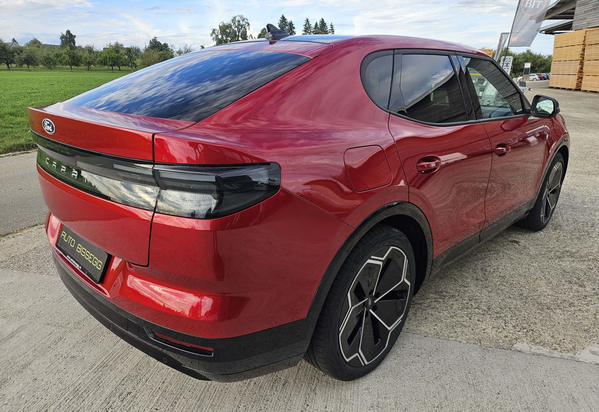FORD Capri Elektro 77kWh Dual Extended Range Premium AWD-image-7