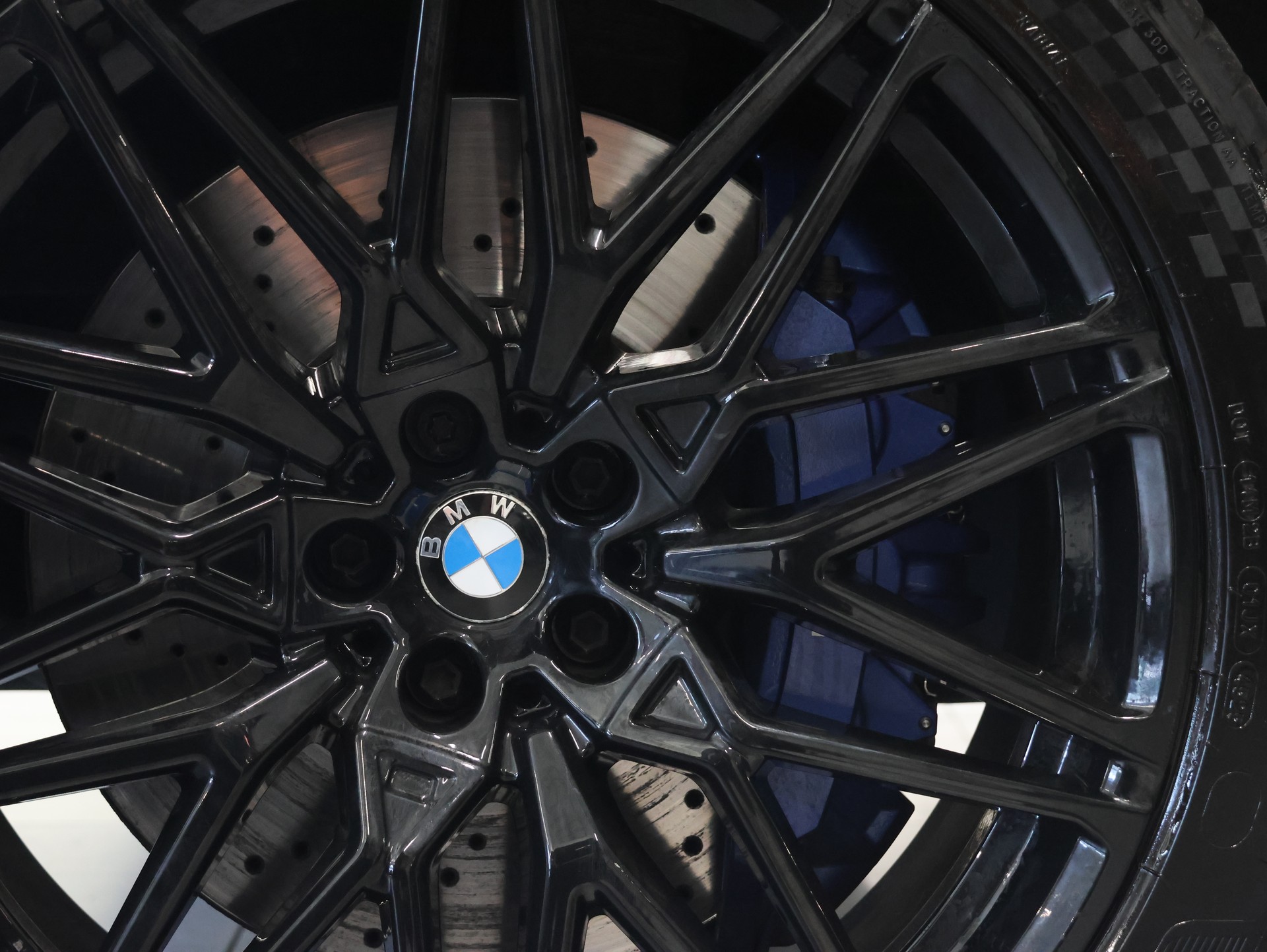 BMW X6M Steptronic M Competition-image-15
