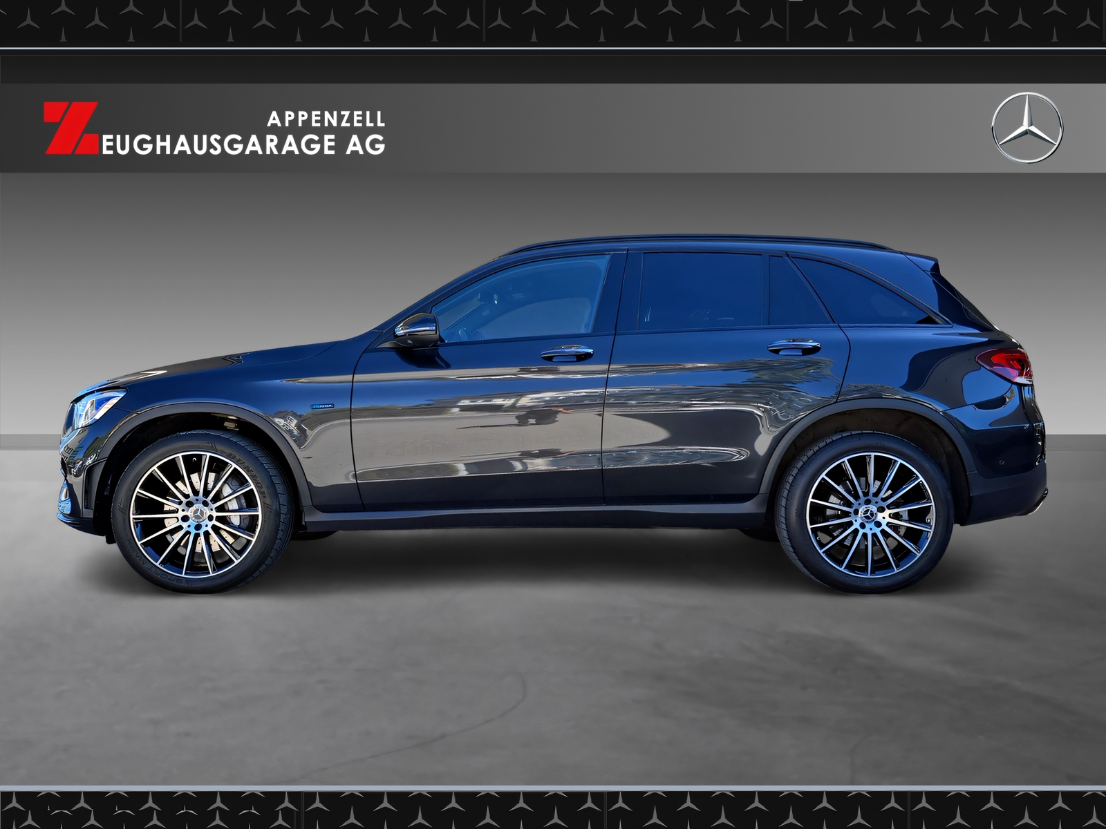 MERCEDES-BENZ GLC 300 de 4Matic AMG Line-showroom-element-1