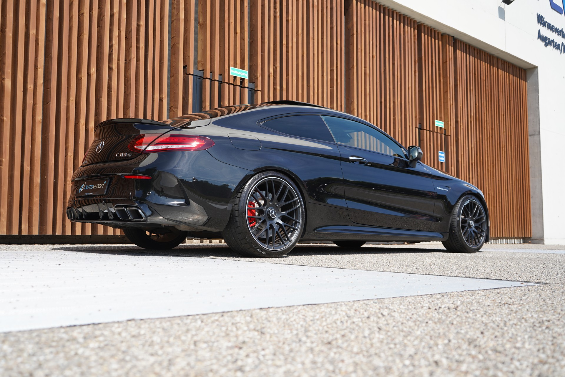 MERCEDES-BENZ C 63 S AMG BLACK 9G-TRONIC l 510 PS-image-8