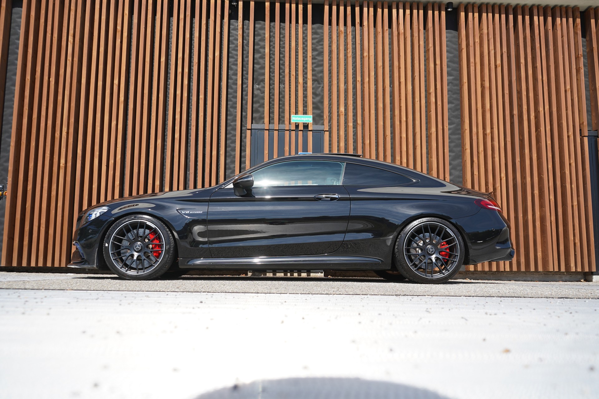 MERCEDES-BENZ C 63 S AMG BLACK 9G-TRONIC l 510 PS-showroom-element-3
