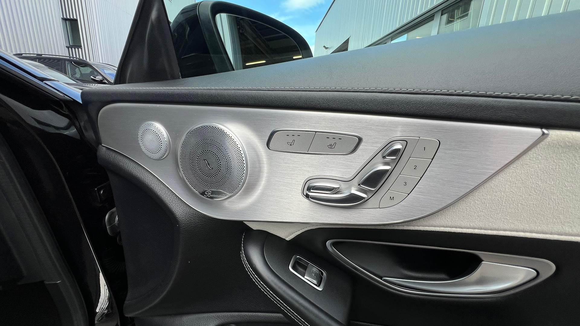 MERCEDES-BENZ C 63 S AMG BLACK 9G-TRONIC l 510 PS-image-29