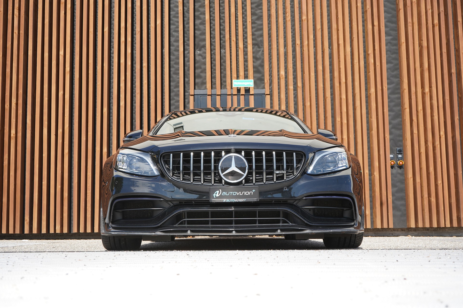 MERCEDES-BENZ C 63 S AMG BLACK 9G-TRONIC l 510 PS-image-15