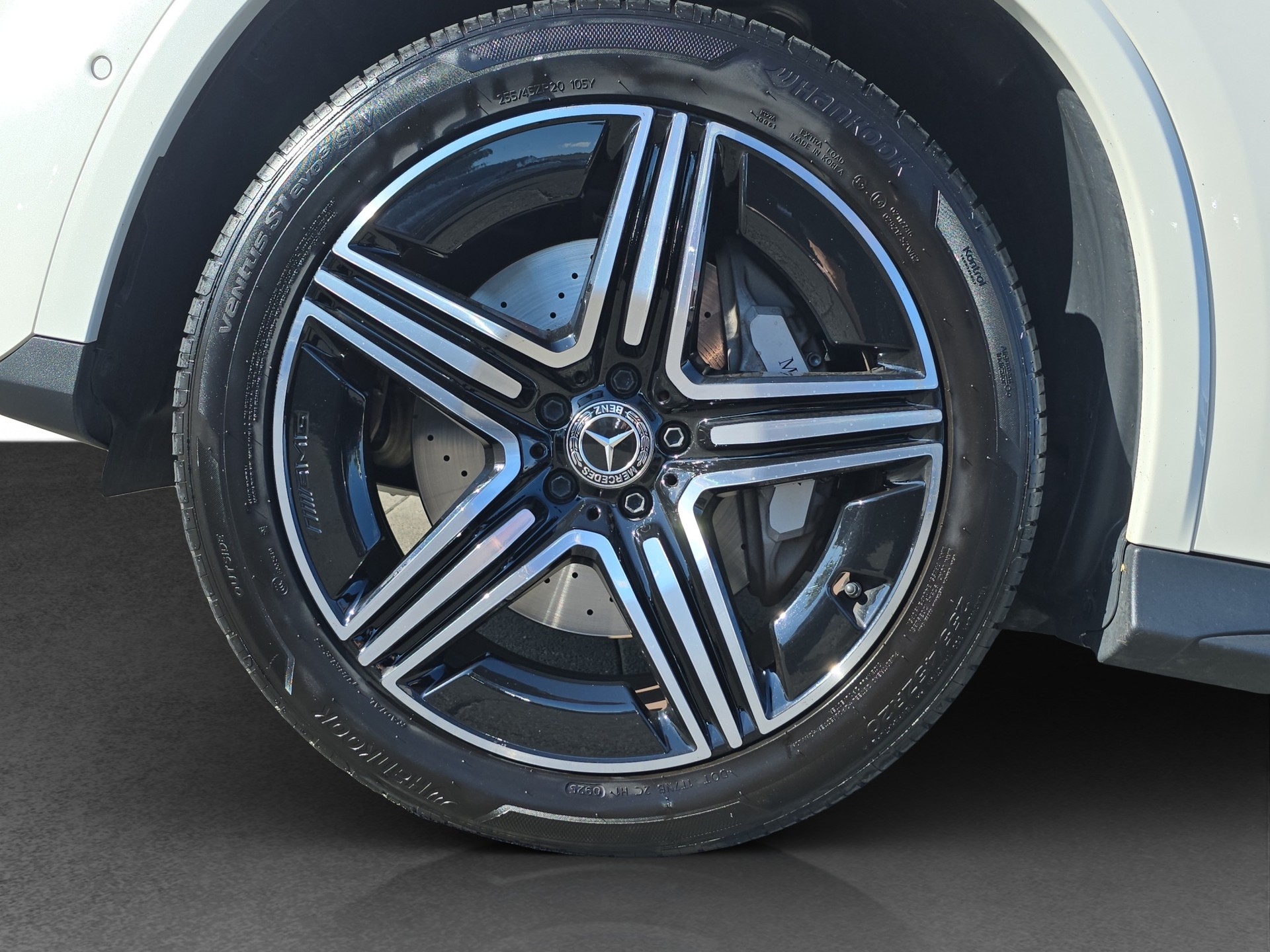 MERCEDES-BENZ GLC 400 e 4Matic 9G-Tronic-image-11