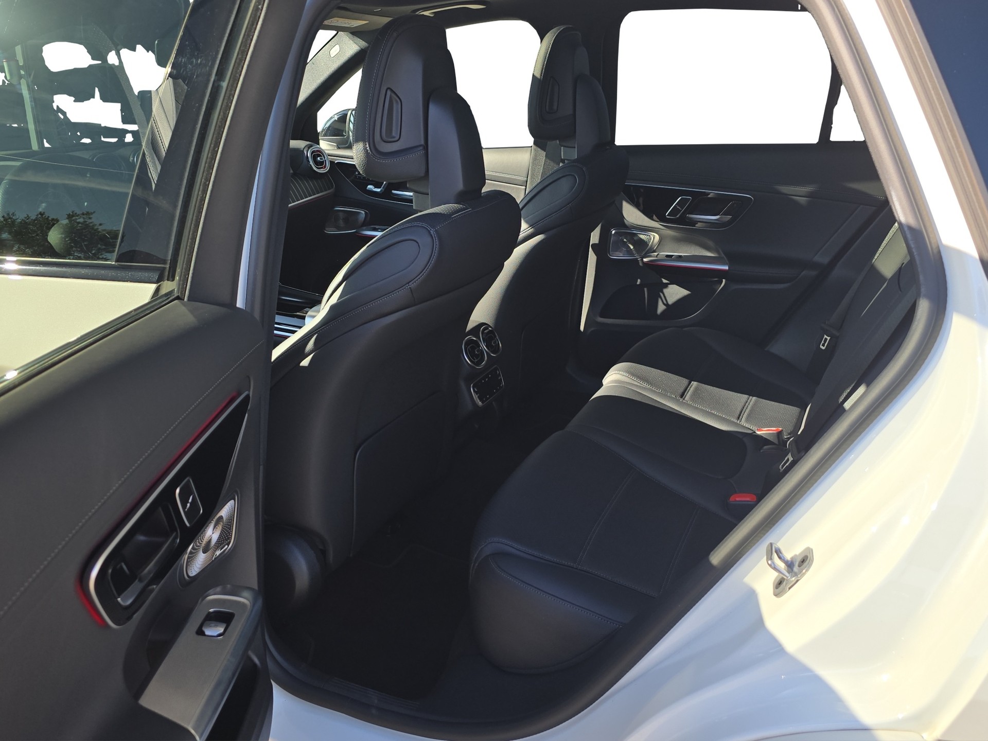 MERCEDES-BENZ GLC 400 e 4Matic 9G-Tronic-image-9