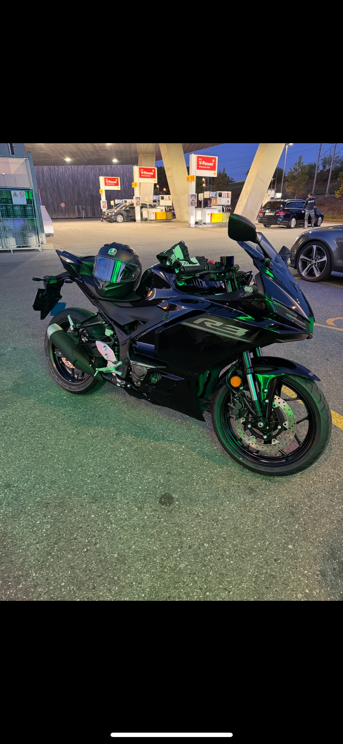 YAMAHA YZF-R3-image-1