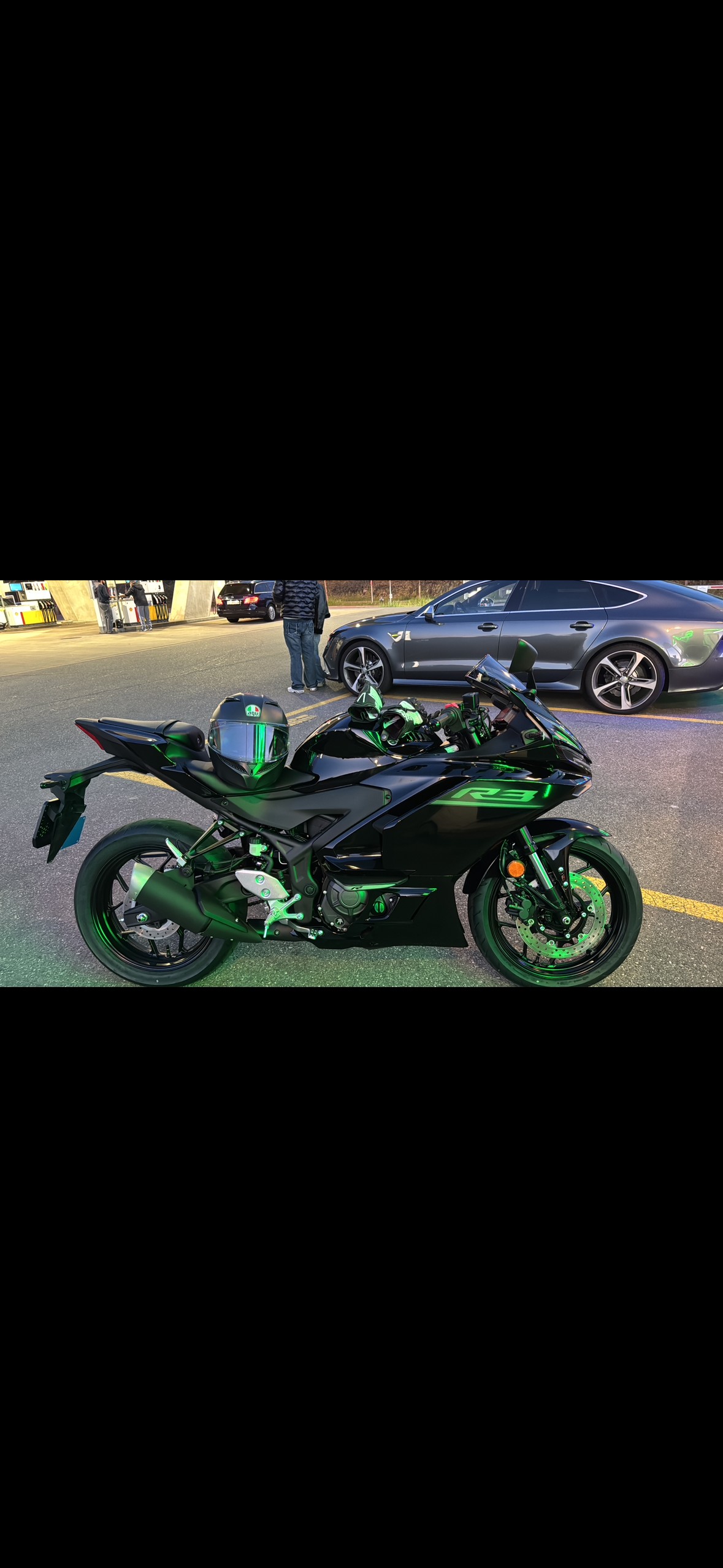 YAMAHA YZF-R3-image-0