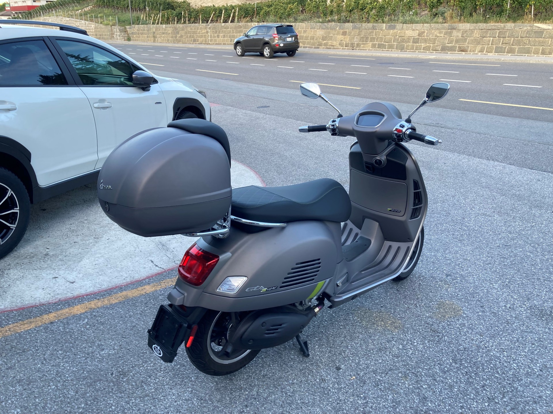 PIAGGIO Vespa GTS 300 Super Tech ABS-image-5