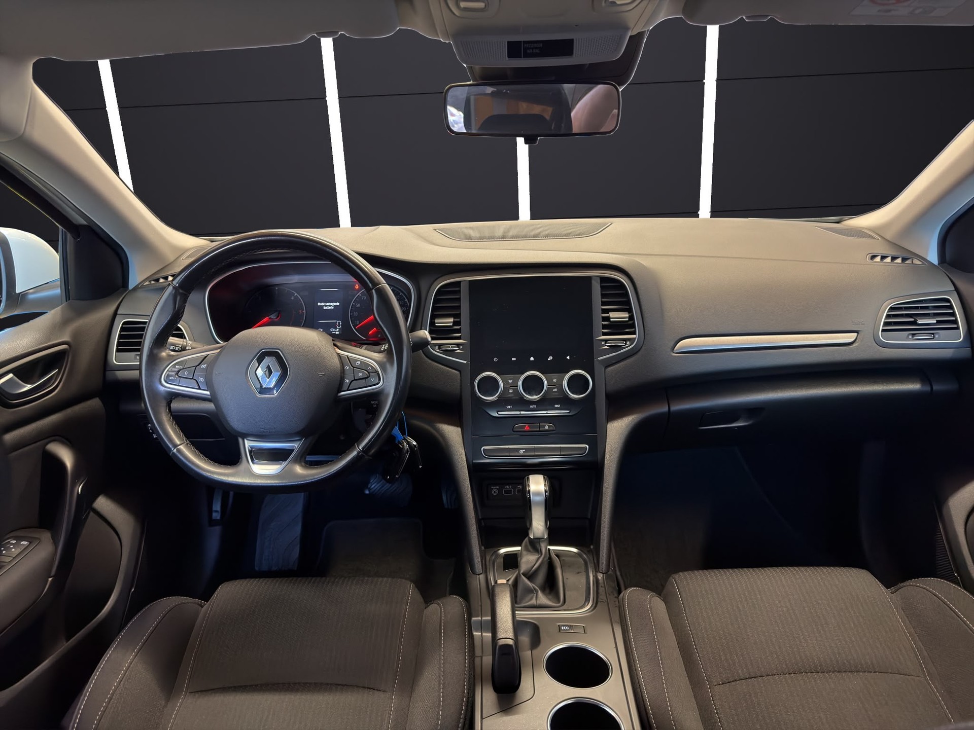 RENAULT Mégane Grandtour 1.5 dCi Business EDC-image-8