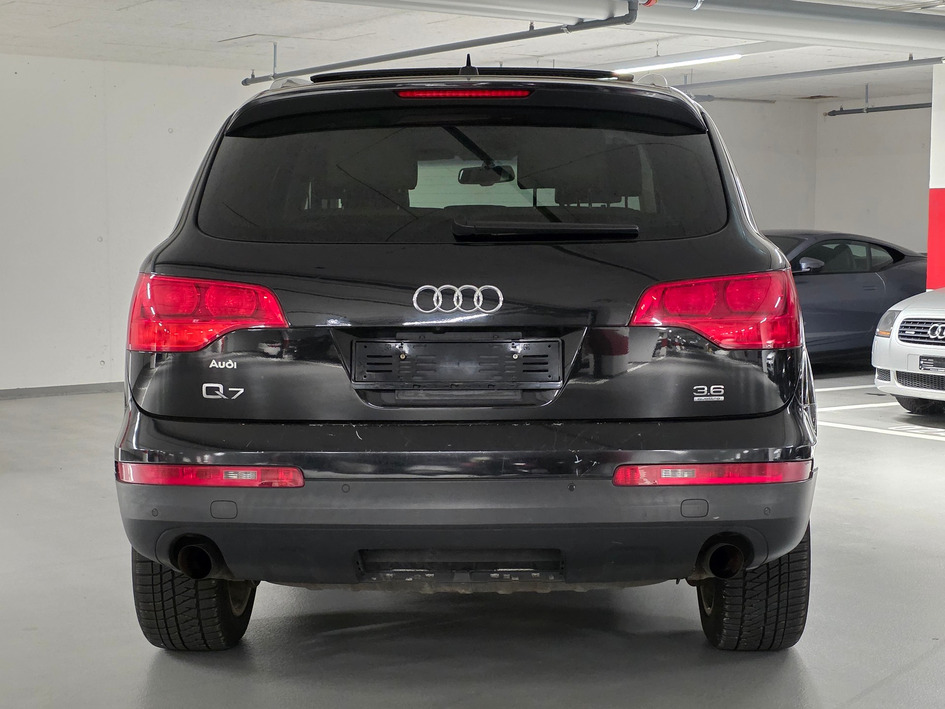 AUDI Q7 3.6 FSI quattro tiptronic-showroom-element-3