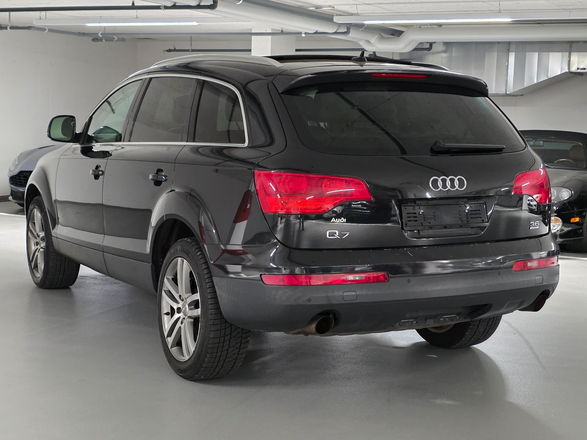 AUDI Q7 3.6 FSI quattro tiptronic-showroom-element-2