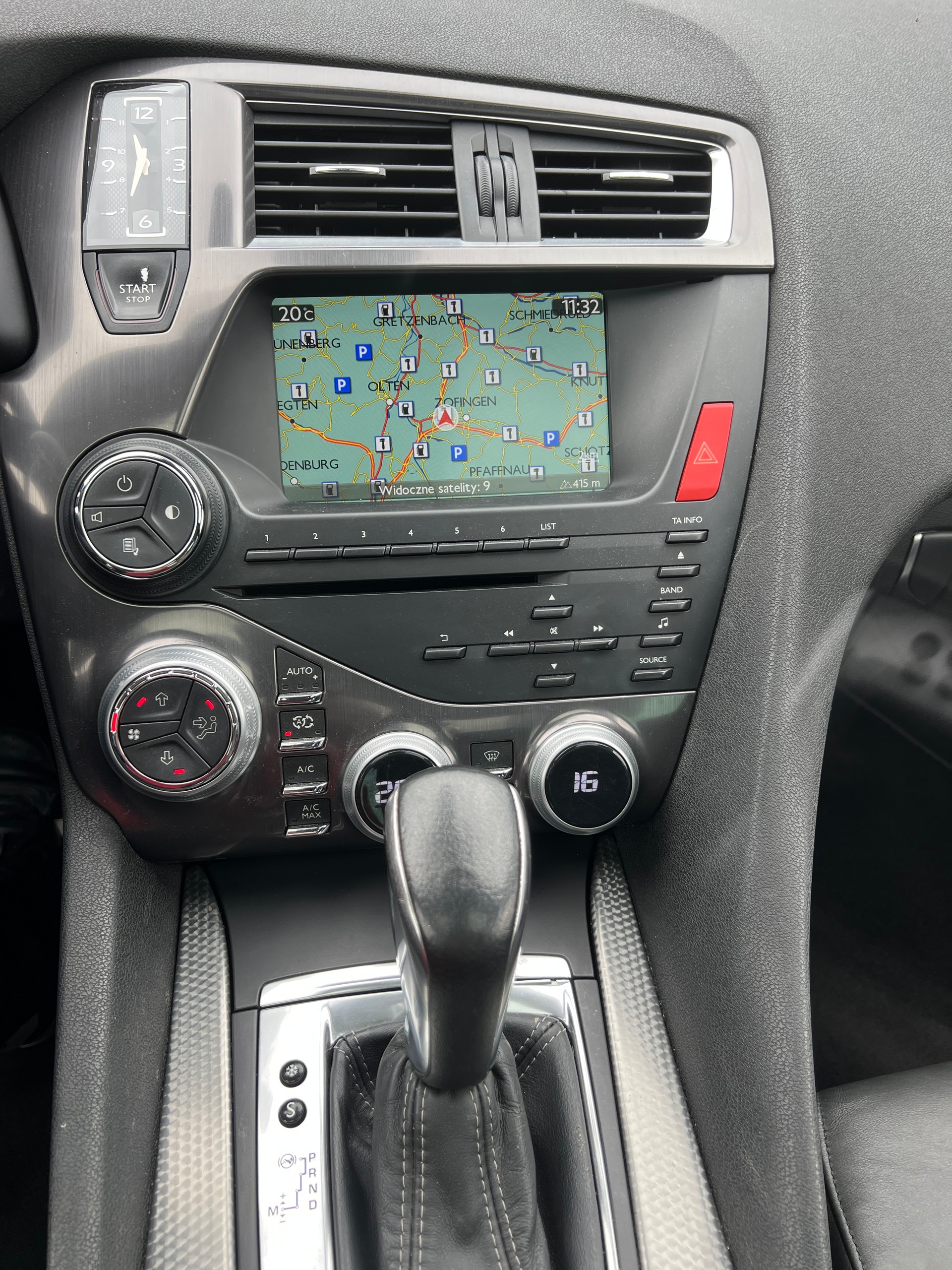 DS AUTOMOBILES DS5 2.0 HDi Sport Chic Automatic-image-8