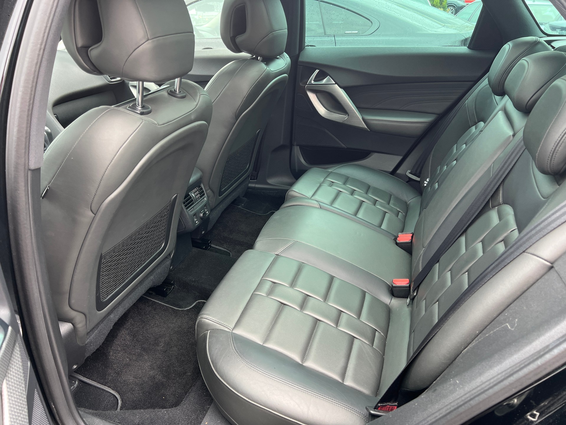 DS AUTOMOBILES DS5 2.0 HDi Sport Chic Automatic-image-11