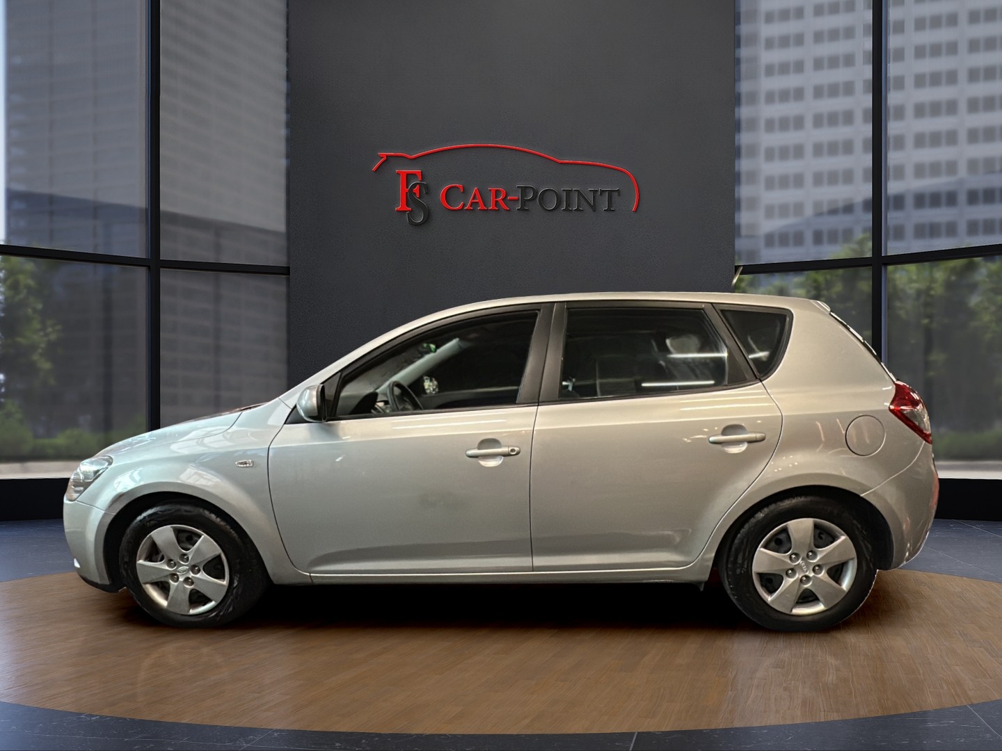 KIA CEED-showroom-element-1
