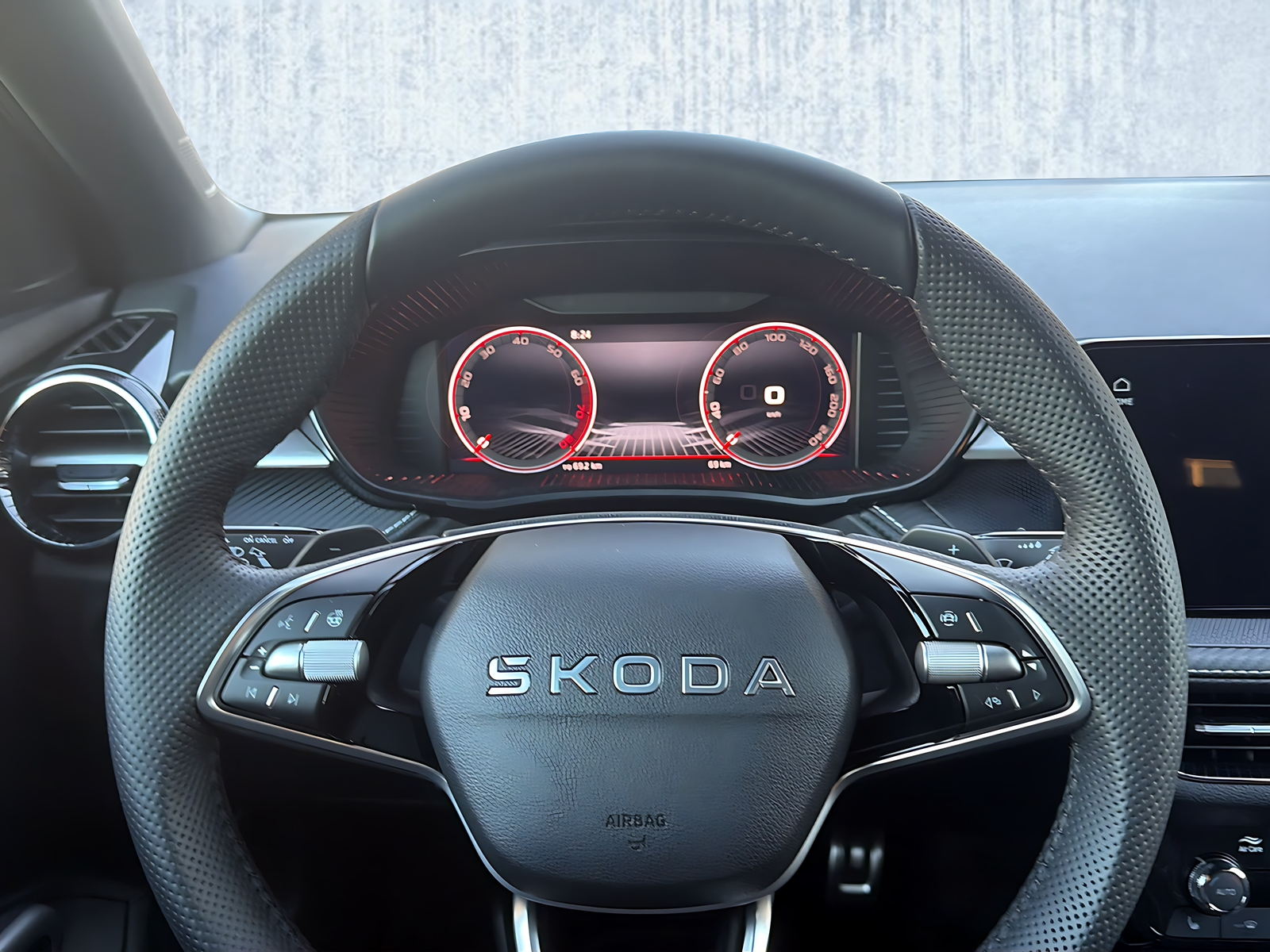 SKODA Fabia 1.5 TSI 130 DSG-image-12